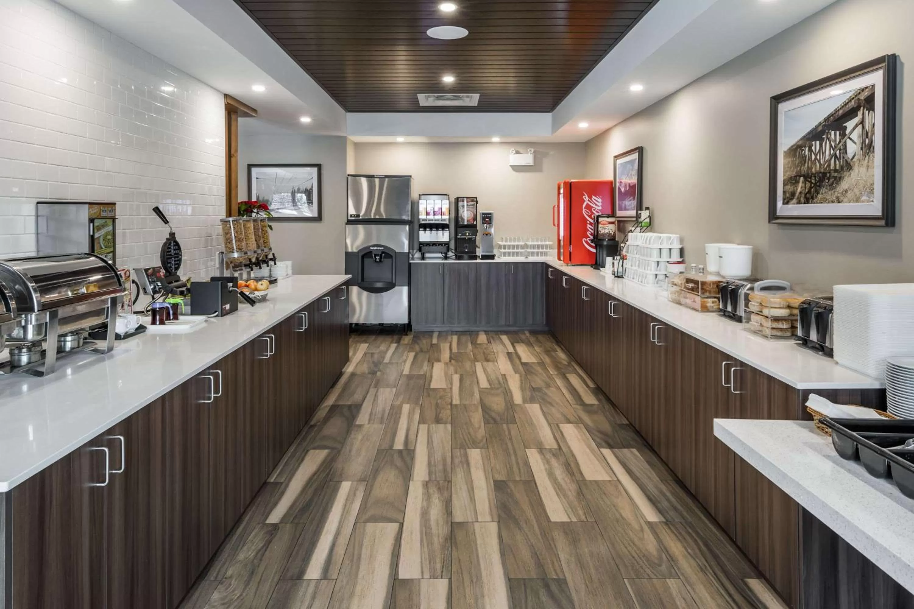 Restaurant/places to eat in Ramada by Wyndham Revelstoke