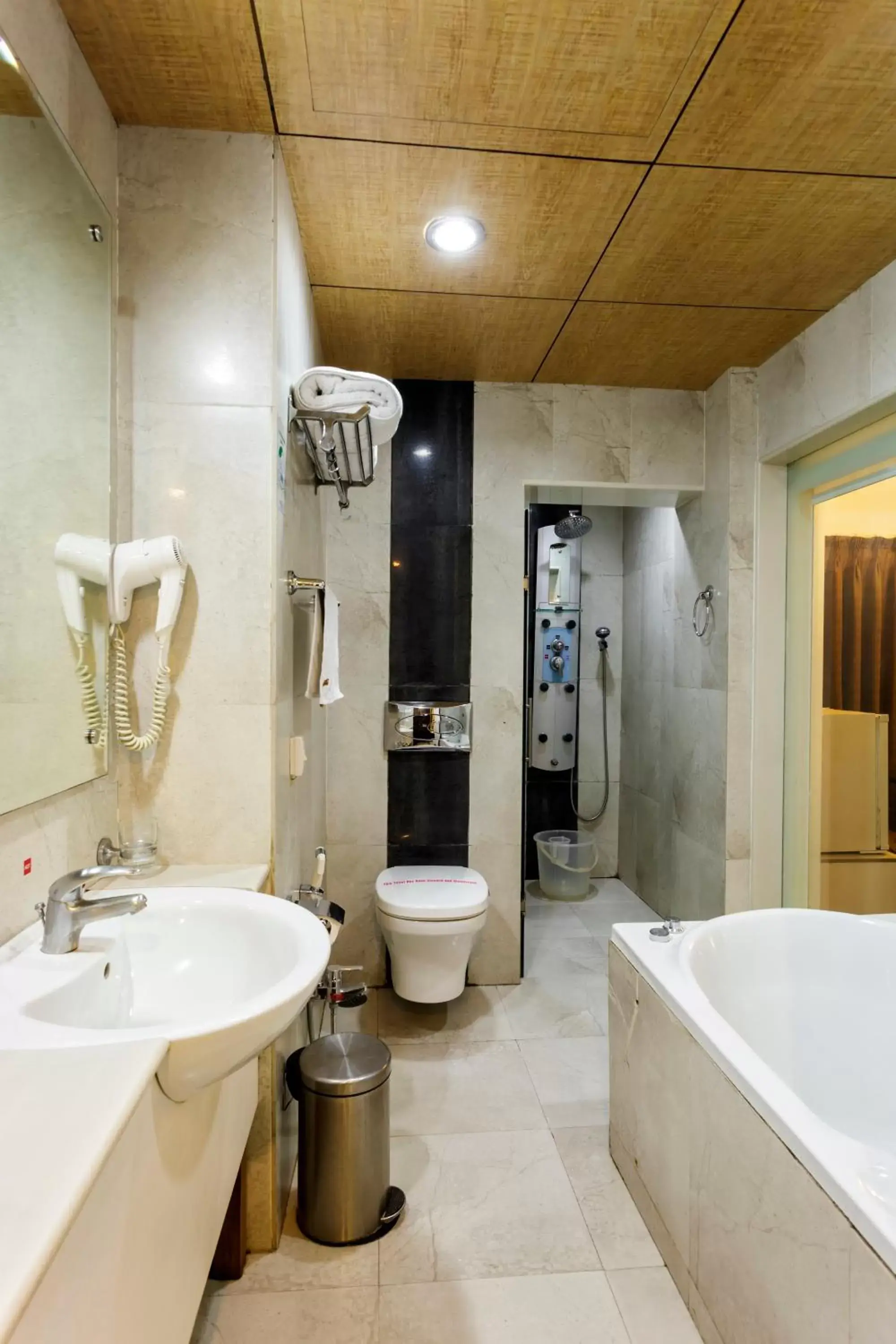 Bathroom in Hotel Vrishali Executive