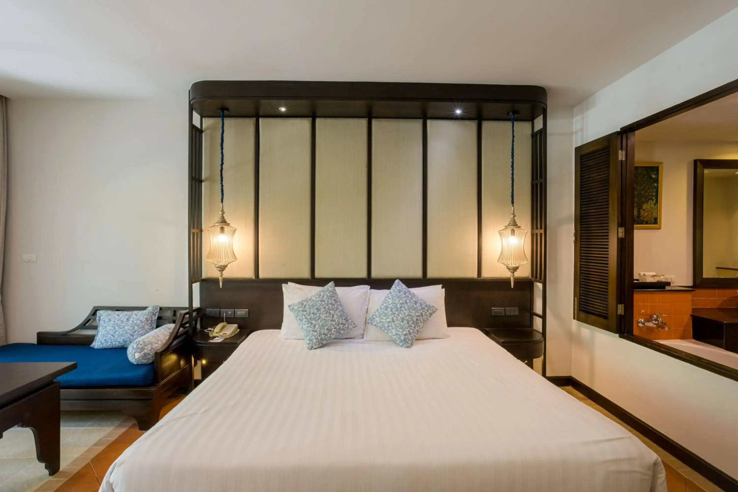 Bed in Ravindra Beach Resort & Spa - SHA Extra Plus