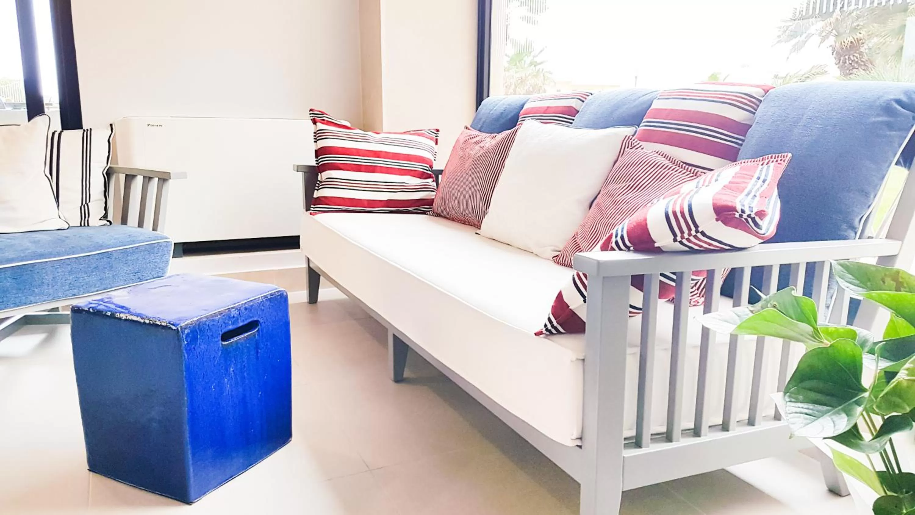 Communal lounge/ TV room, Bed in Fly Decó Hotel