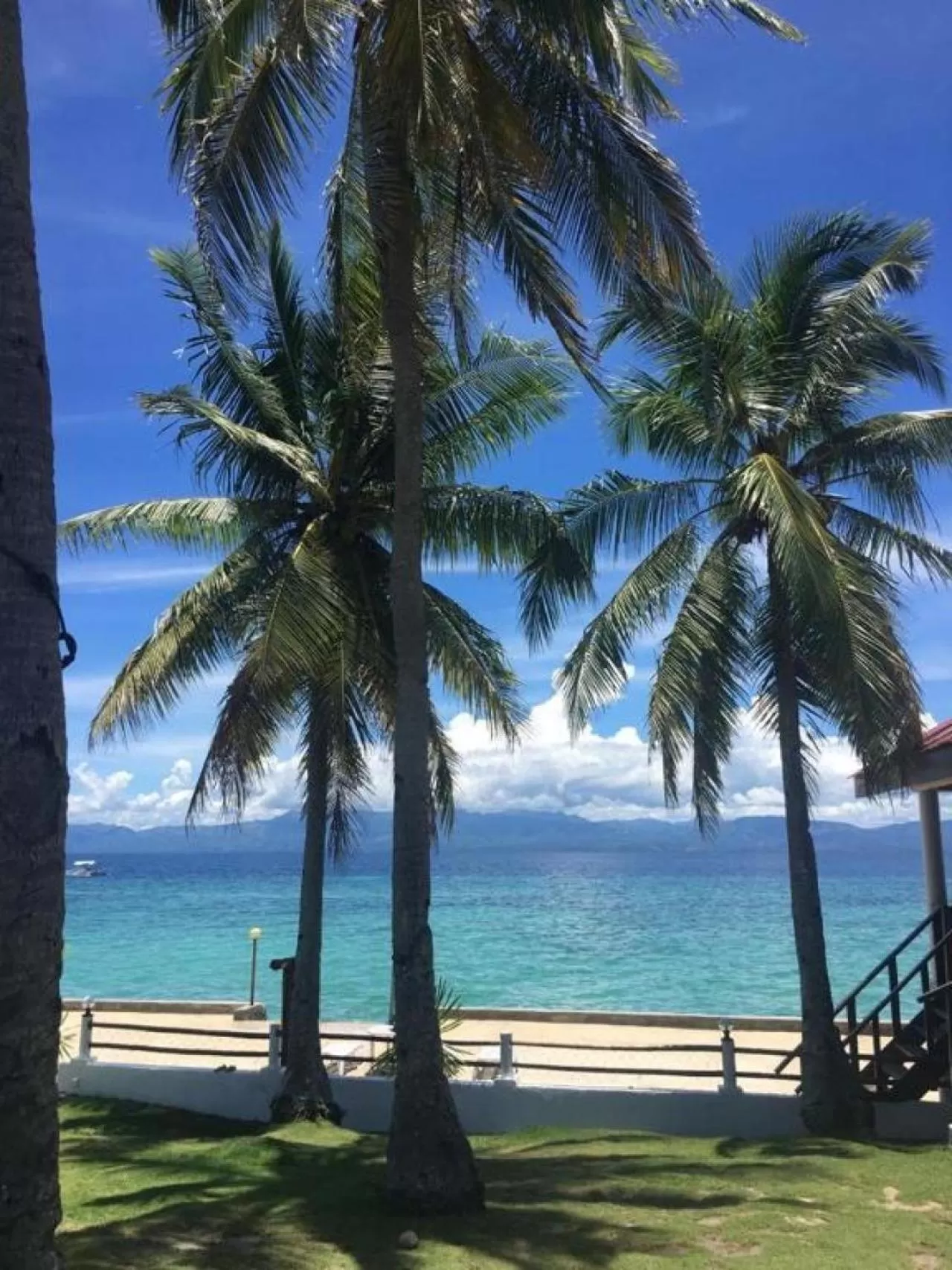 Beach in Tauig Beach Resort