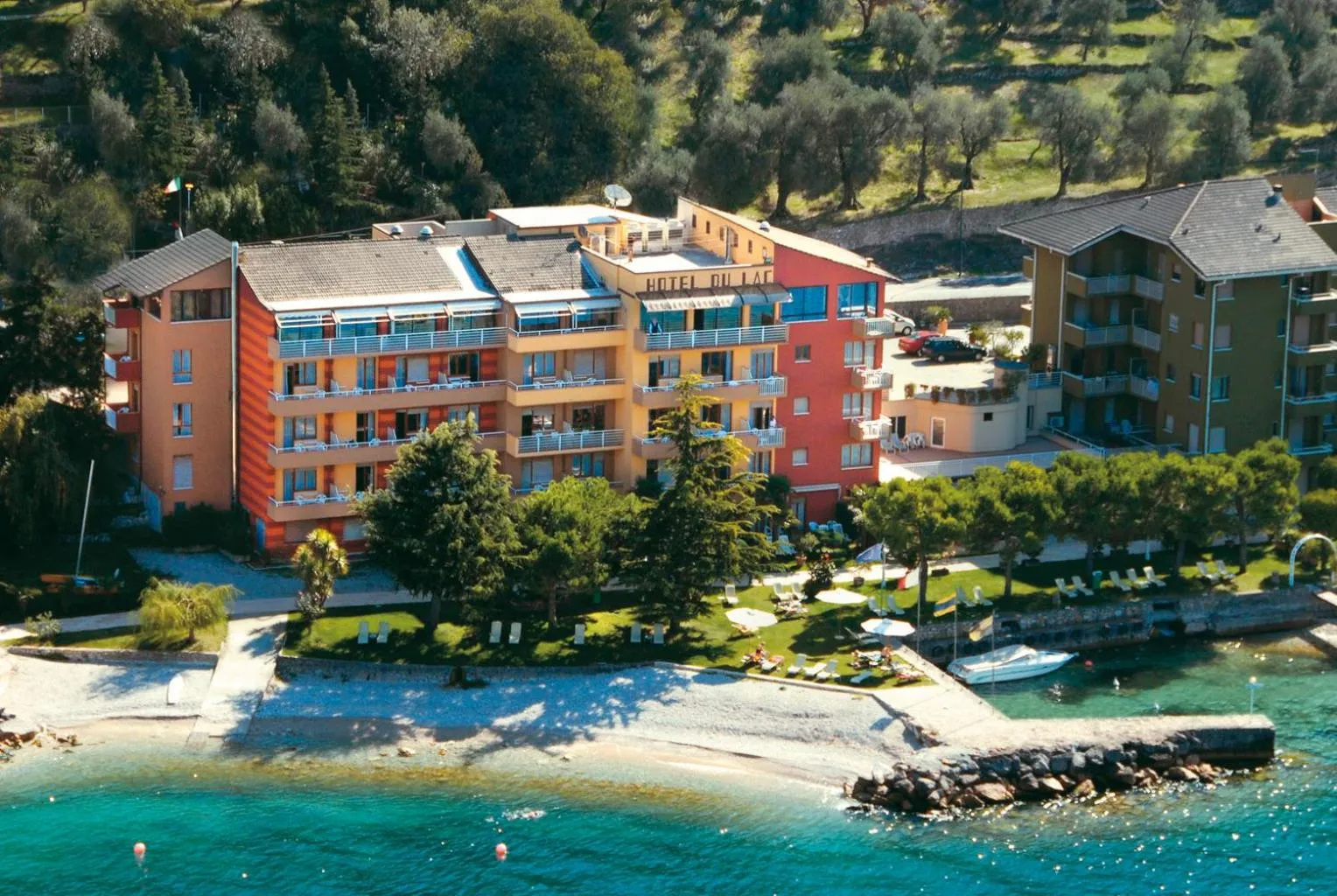 Property building in Hotel Du Lac - Relax Attitude Hotel