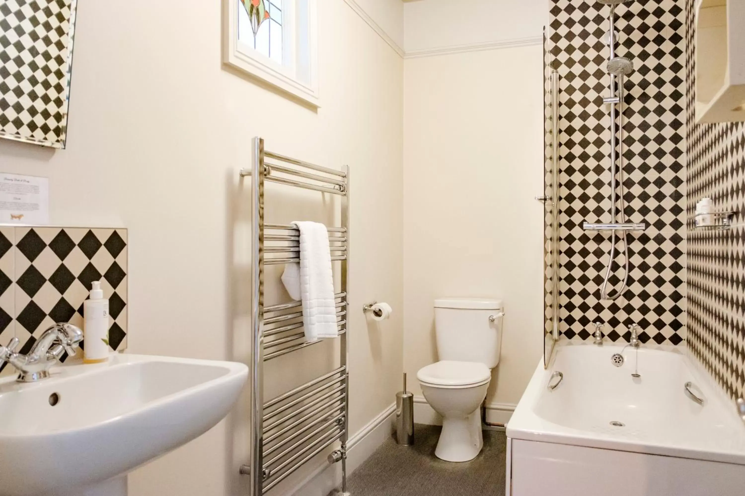 Bathroom in The Bull Hotel