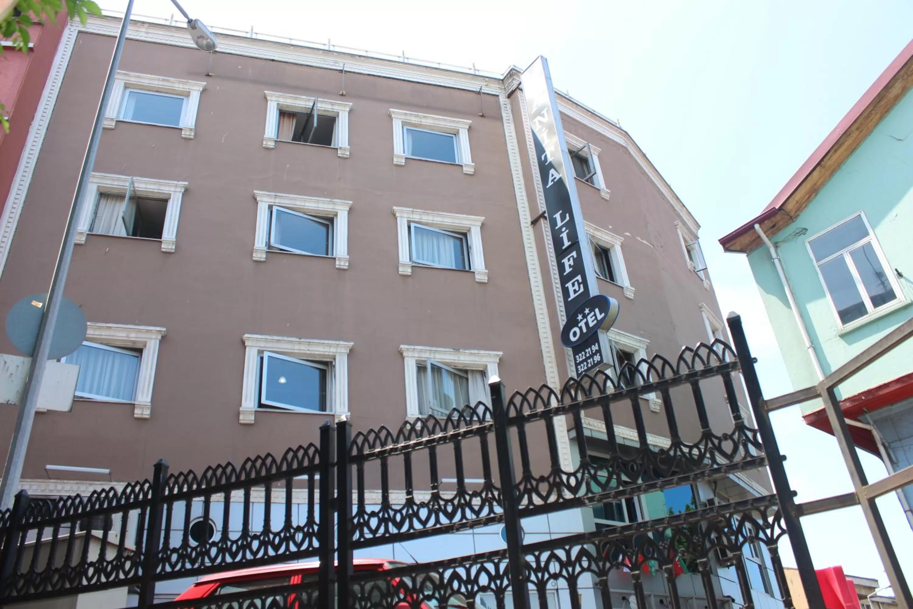 Property Building in GanitaLife Otel