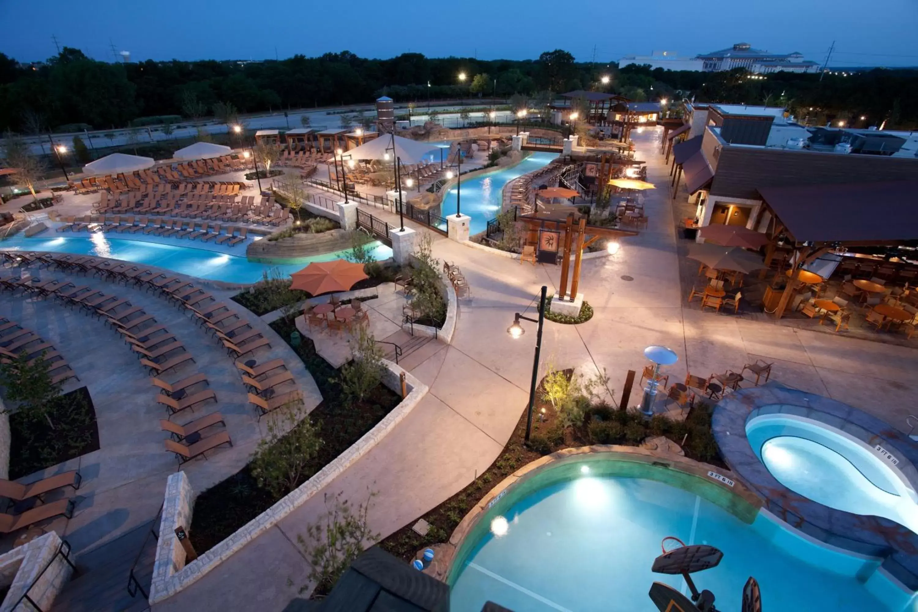 Area and facilities, Pool View in Gaylord Texan Resort and Convention Center