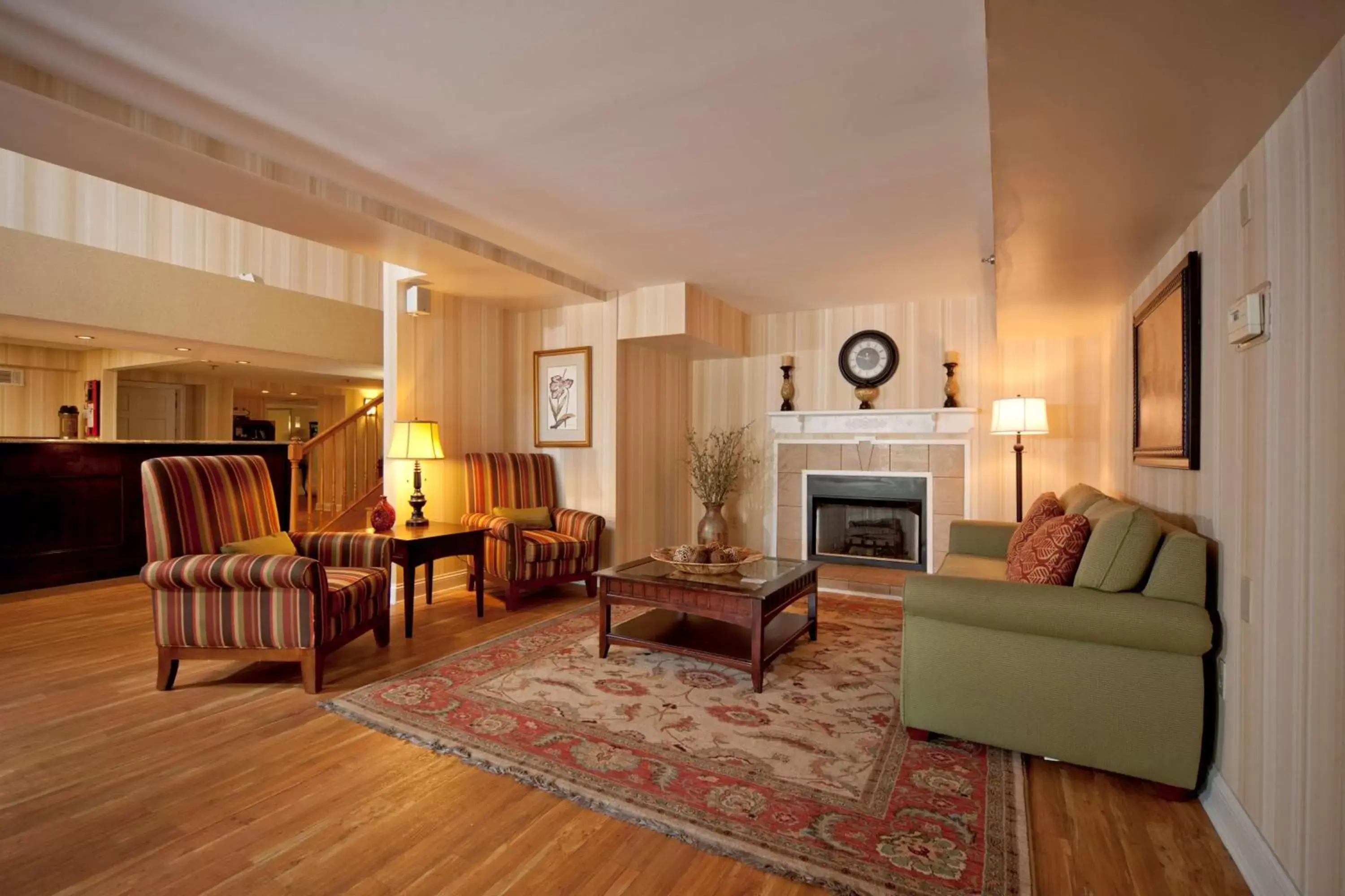 Lobby or reception, Seating Area in Country Inn & Suites by Radisson, Atlanta Airport South, GA