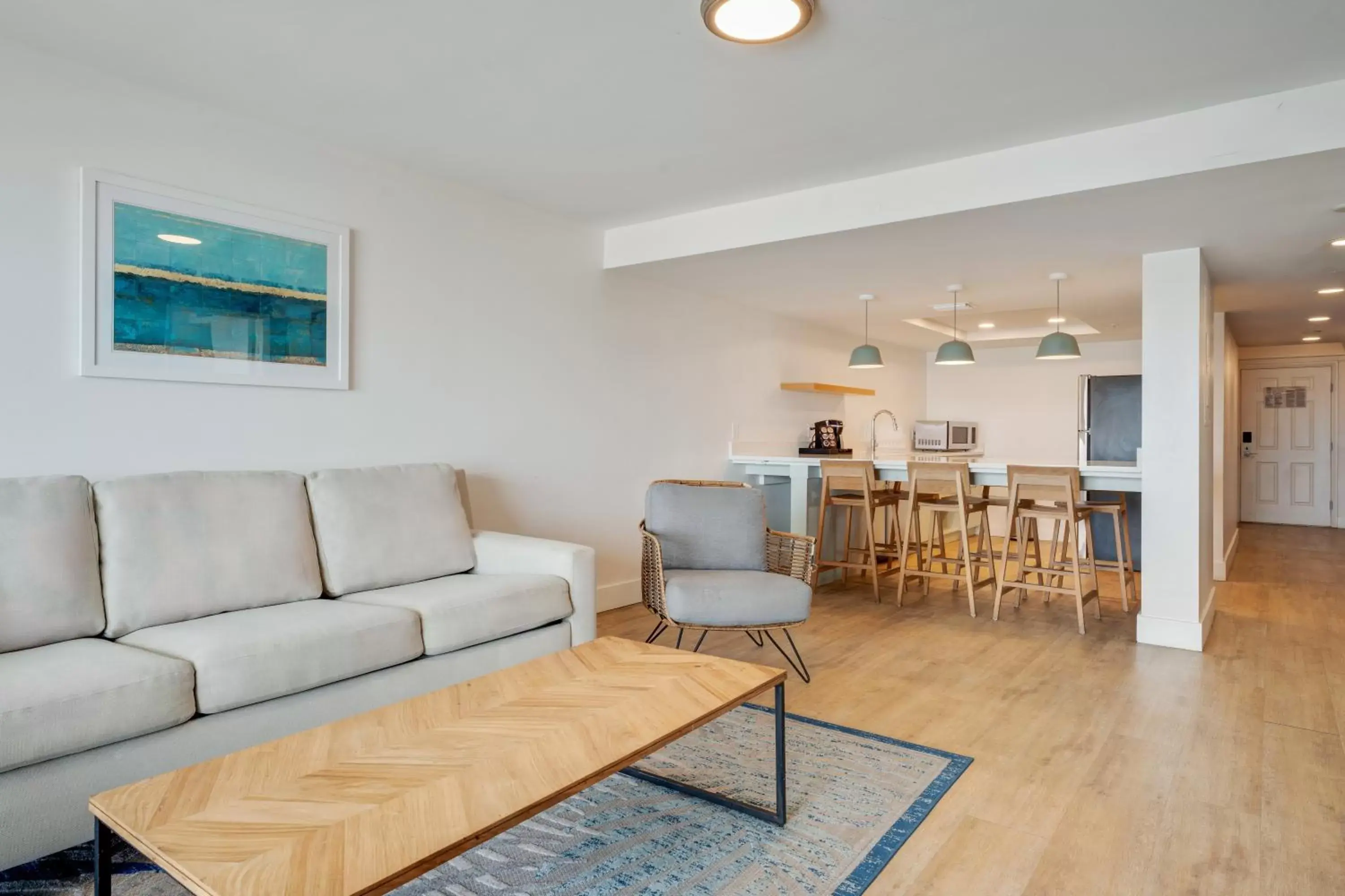 Living room, Seating Area in Hadley House Islamorada