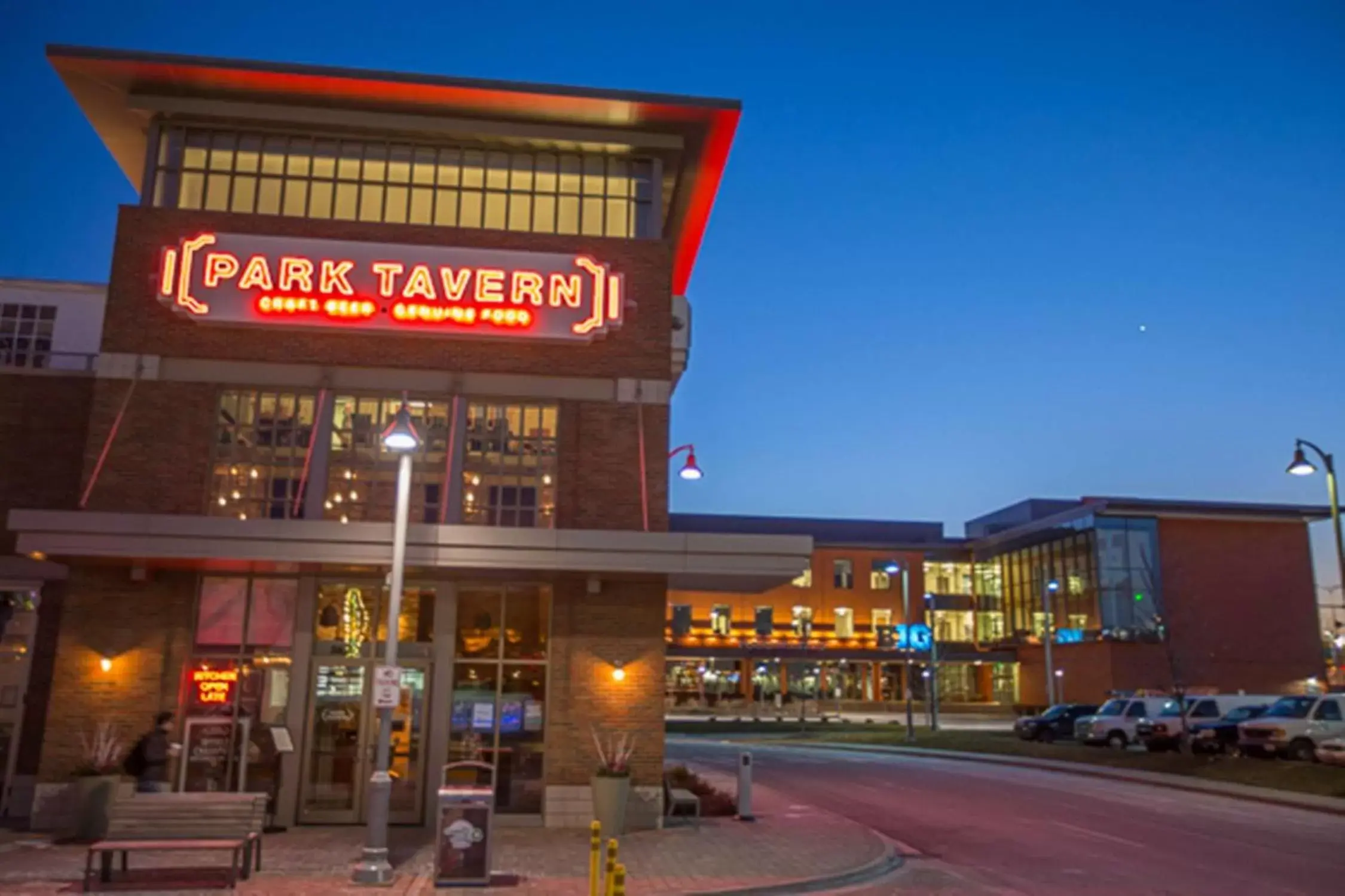 Restaurant/places to eat in Embassy Suites by Hilton Chicago O'Hare Rosemont Restaurant/places to eat in Embassy Suites by Hilton Chicago O'Hare Rosemont