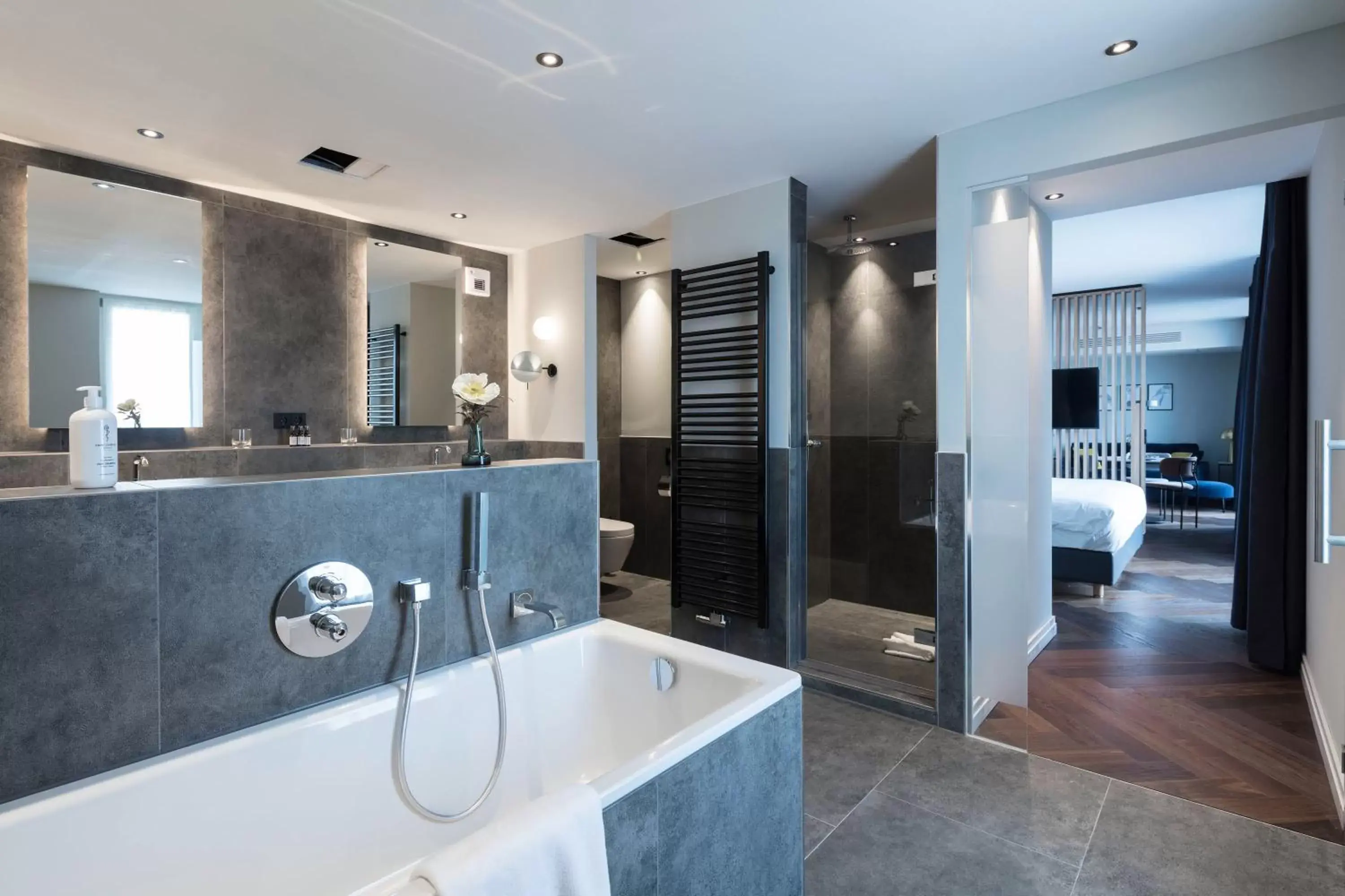 Shower, Bathroom in Soller Business Hotel & Restaurant Eisvogel