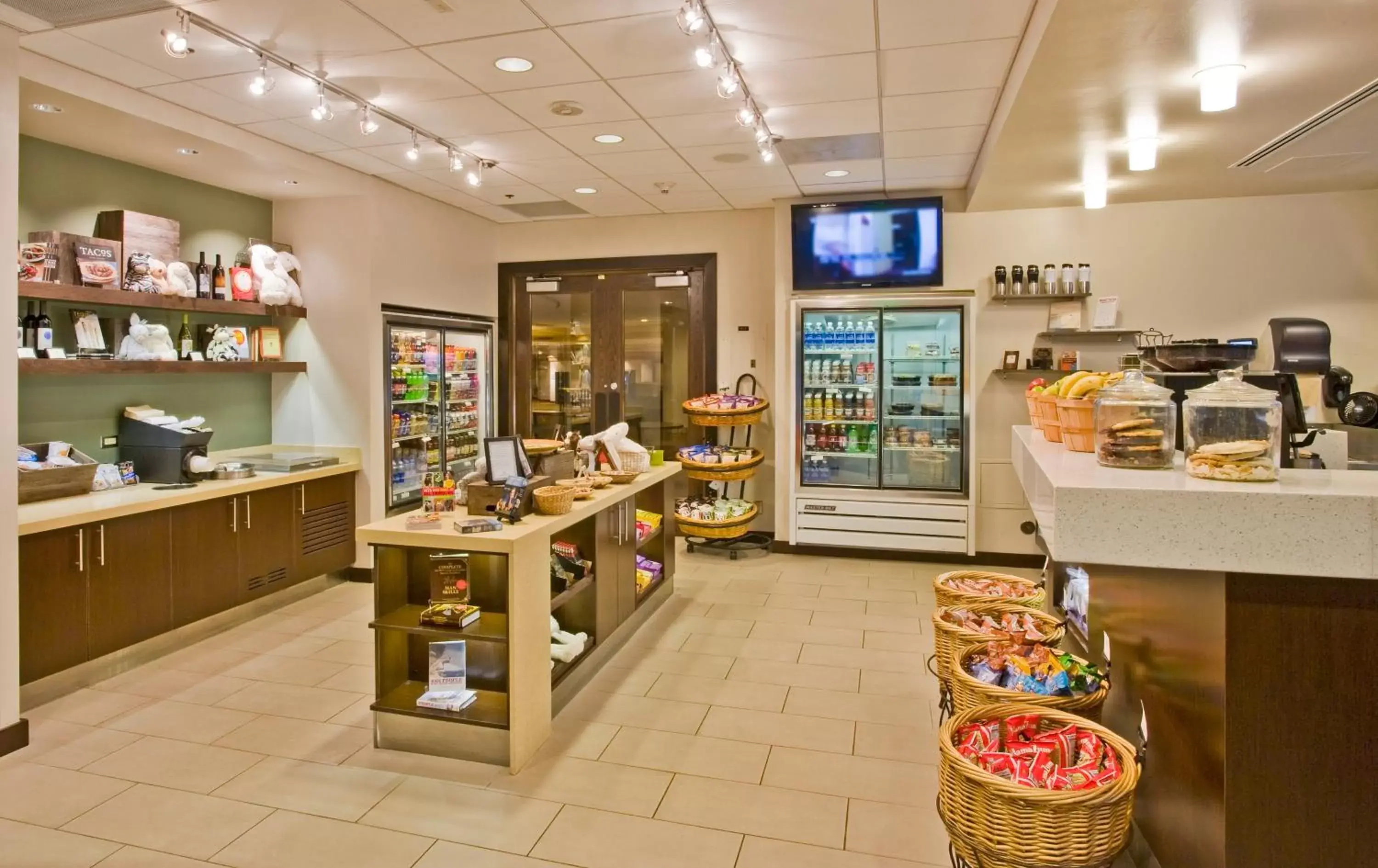Supermarket/grocery shop in Hyatt Regency Denver Tech Center
