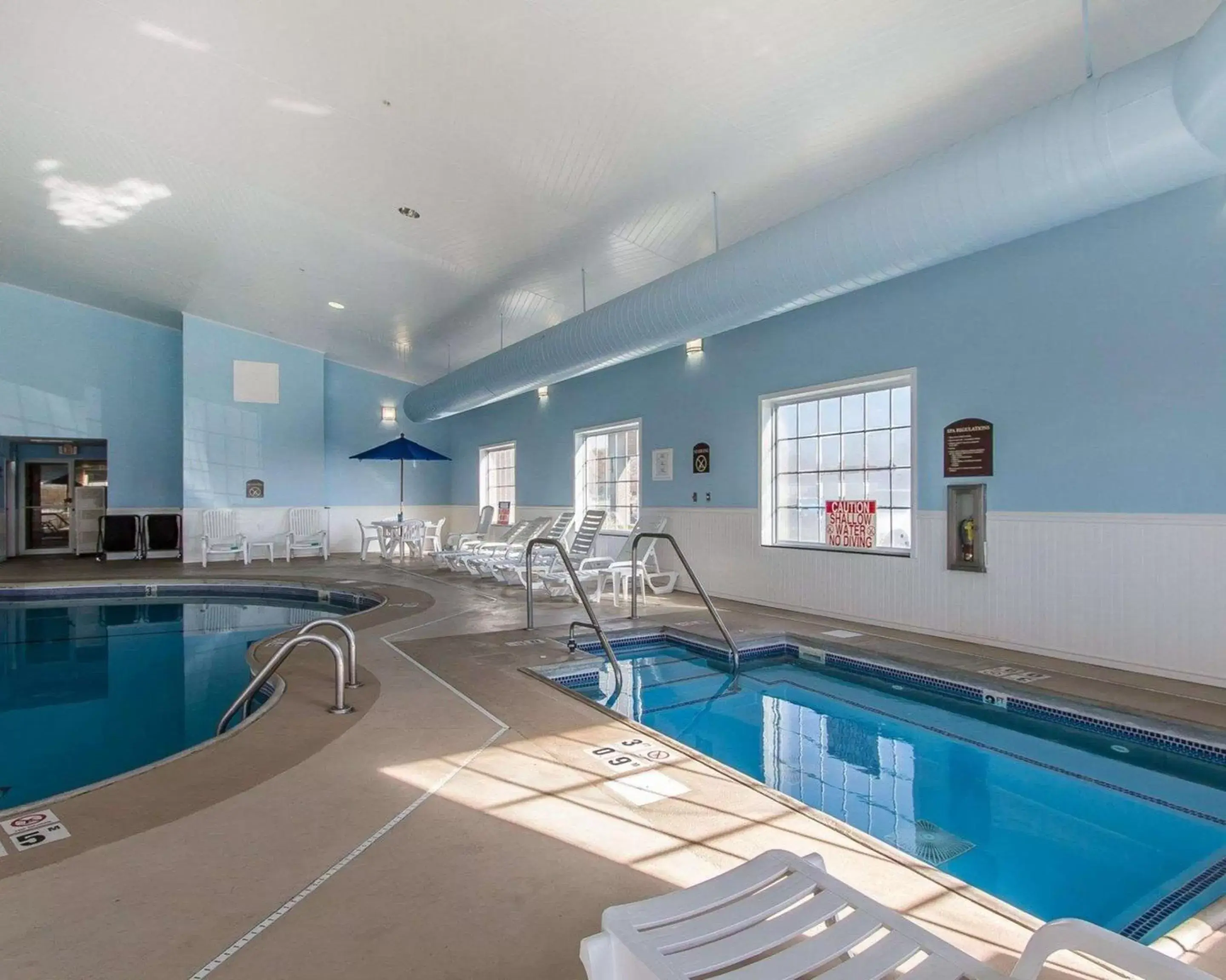 On site, Swimming Pool in Quality Inn & Suites Fort Madison near Hwy 61
