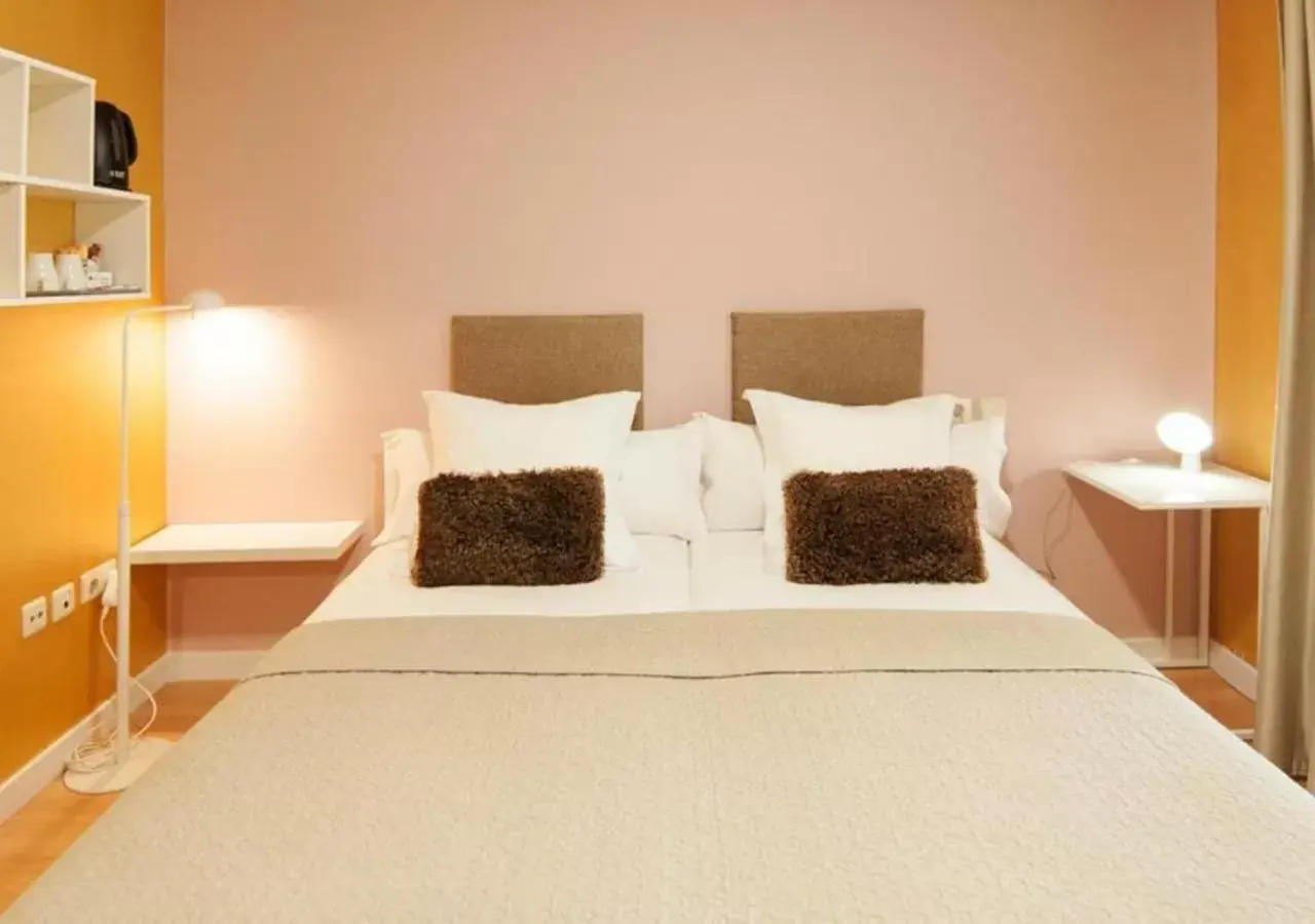 Bed in Hotel Boutique Villa Lorena by Charming Stay Adults Recommended