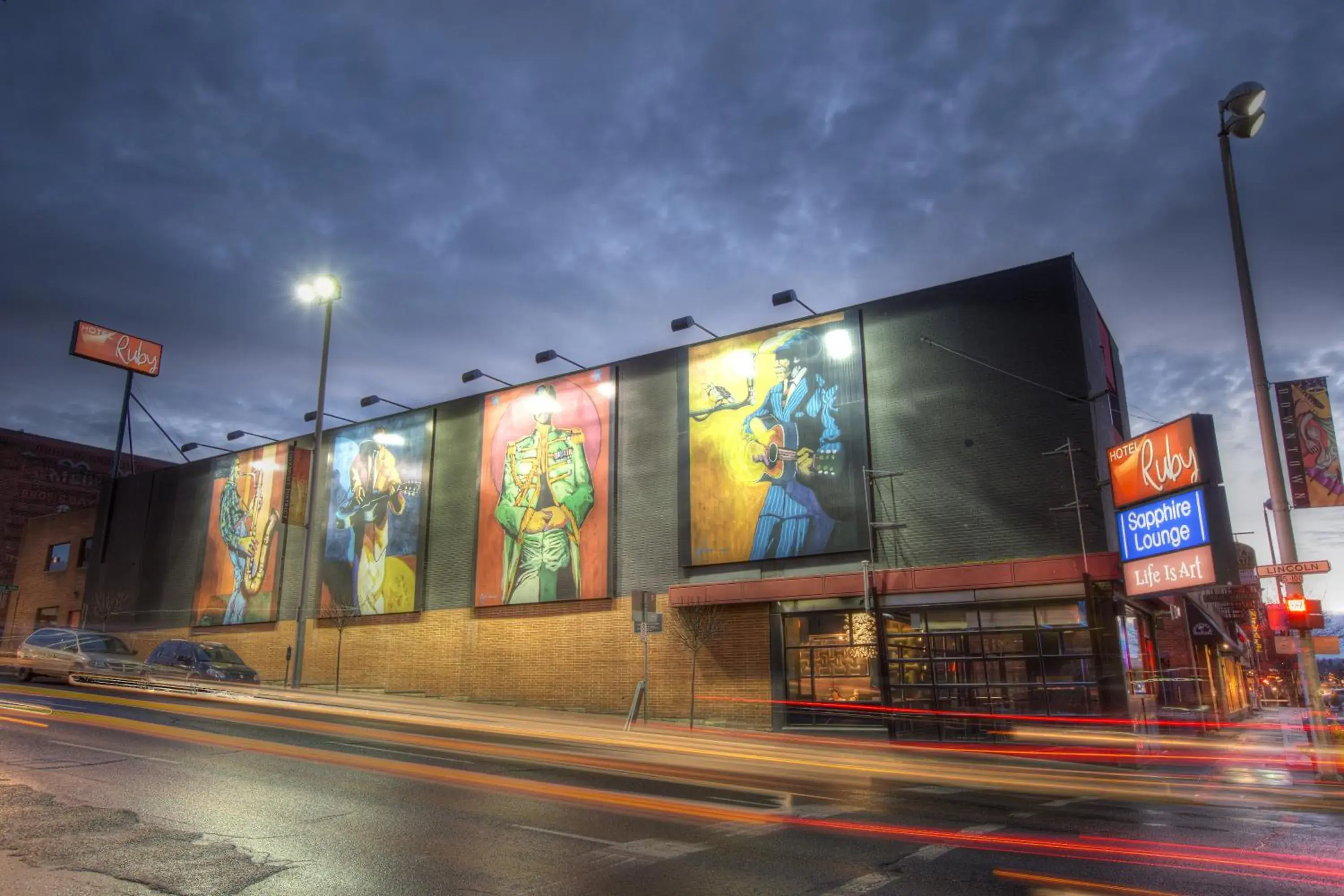 Facade/entrance in Hotel Ruby Facade/entrance in Hotel Ruby