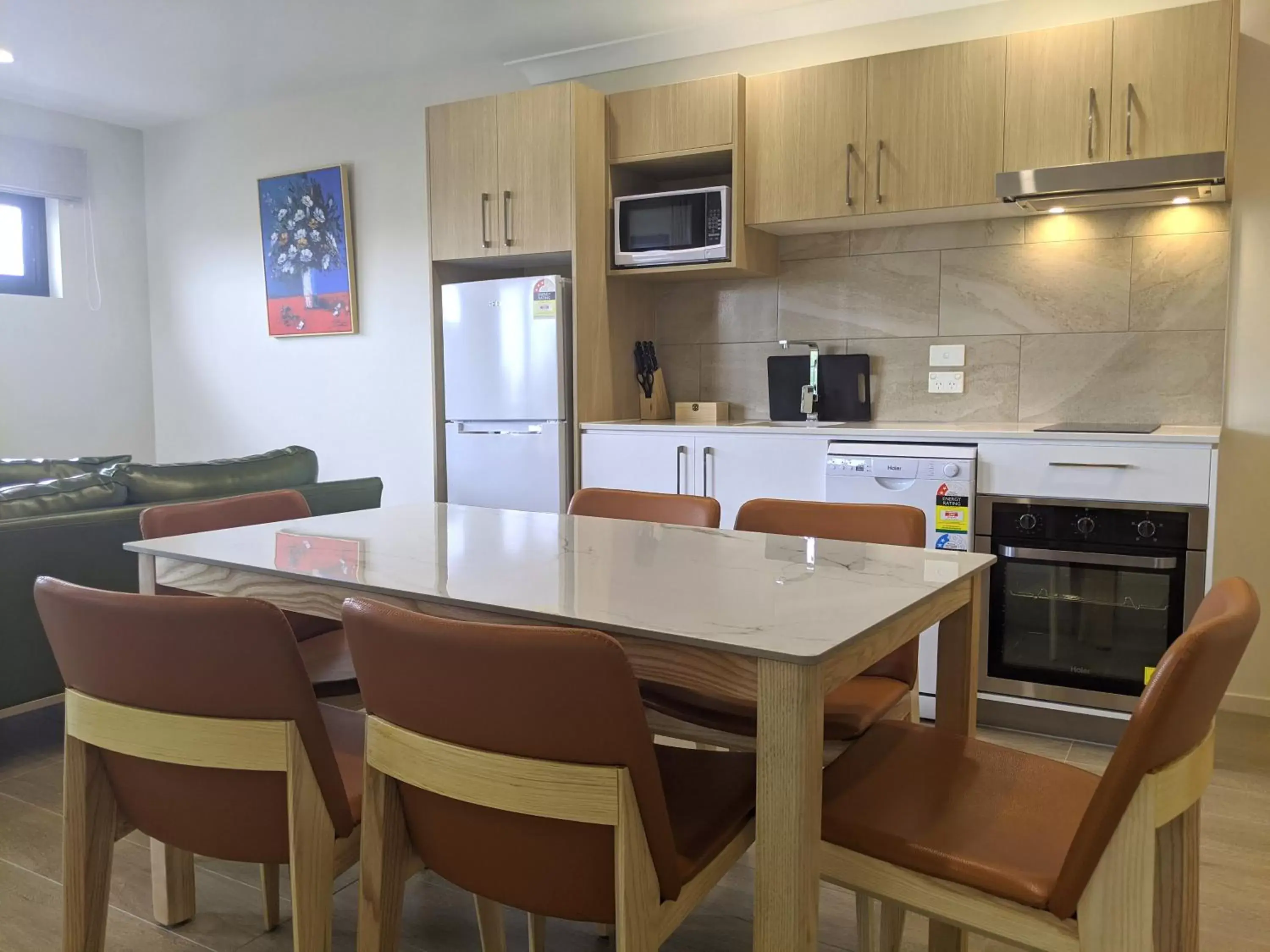 Dining Area in The Windsor Apartments and Hotel Rooms, Brisbane