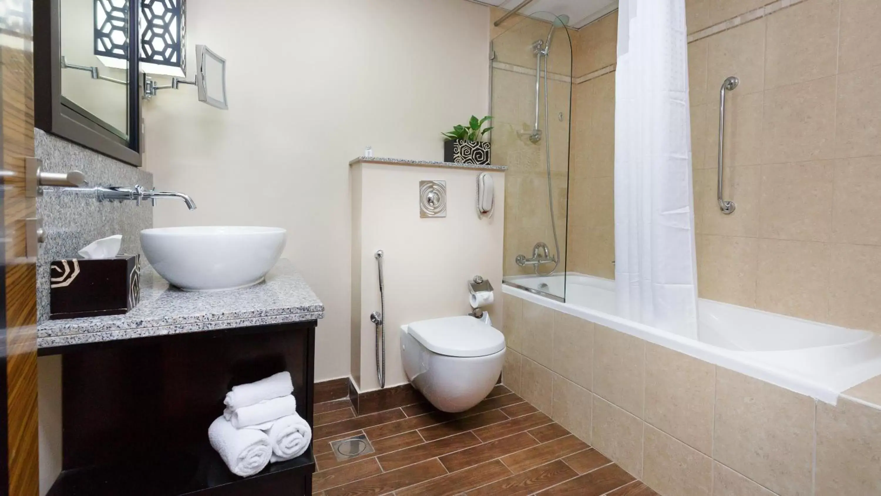 Photo of the whole room, Bathroom in Holiday Inn Dubai Al Barsha, an IHG Hotel