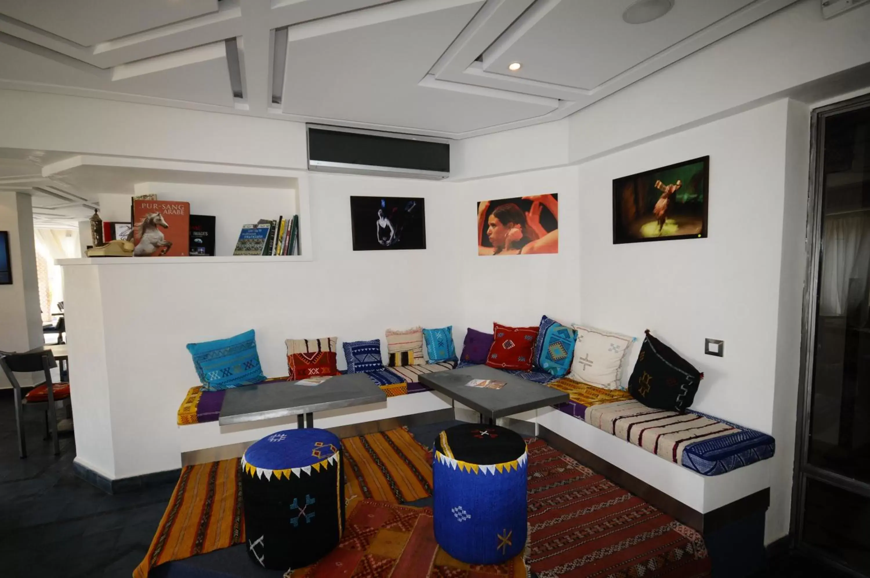 Lobby or reception in Amani Hotel Suites & Spa