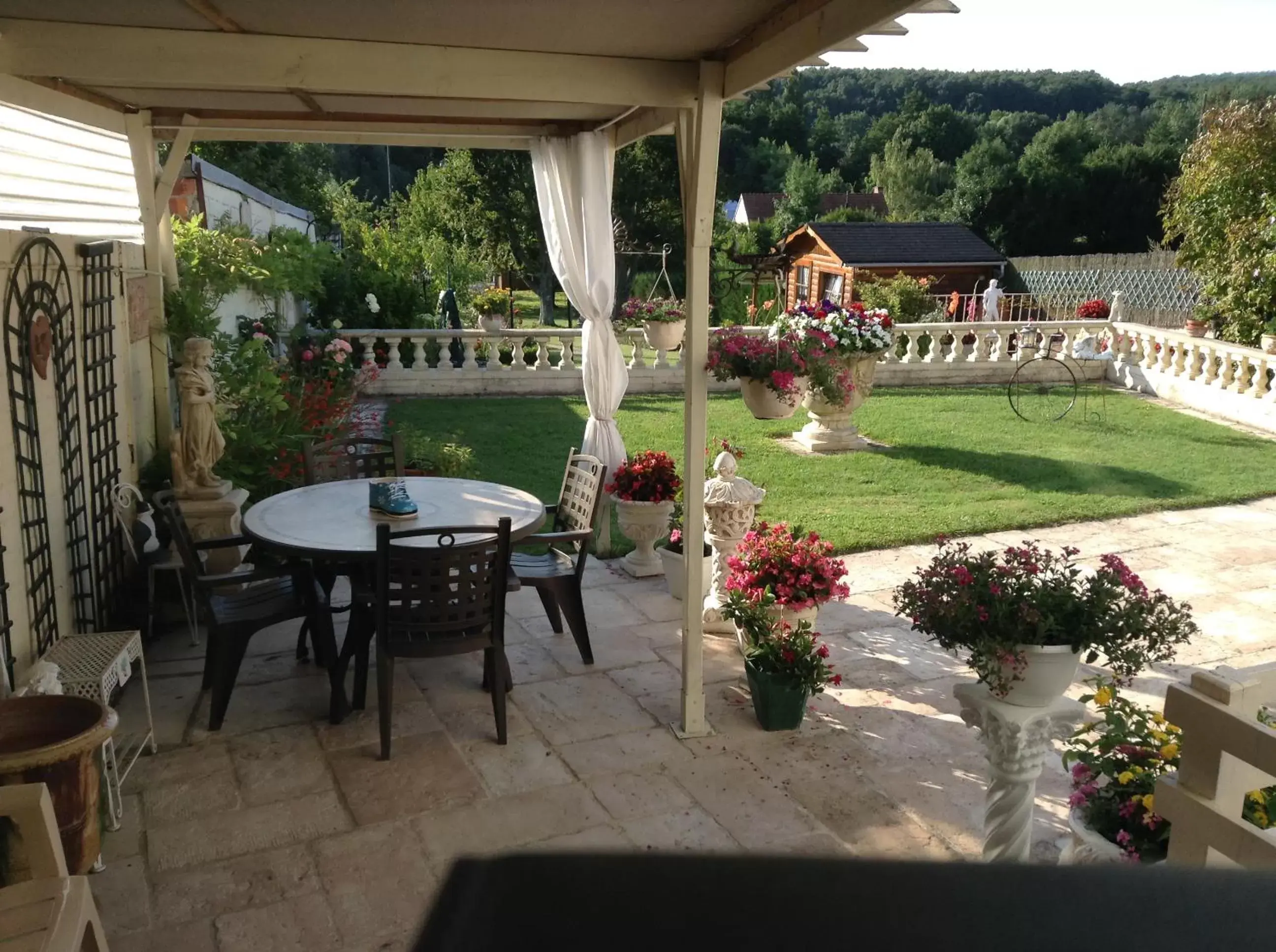 Balcony/Terrace in Les charmes