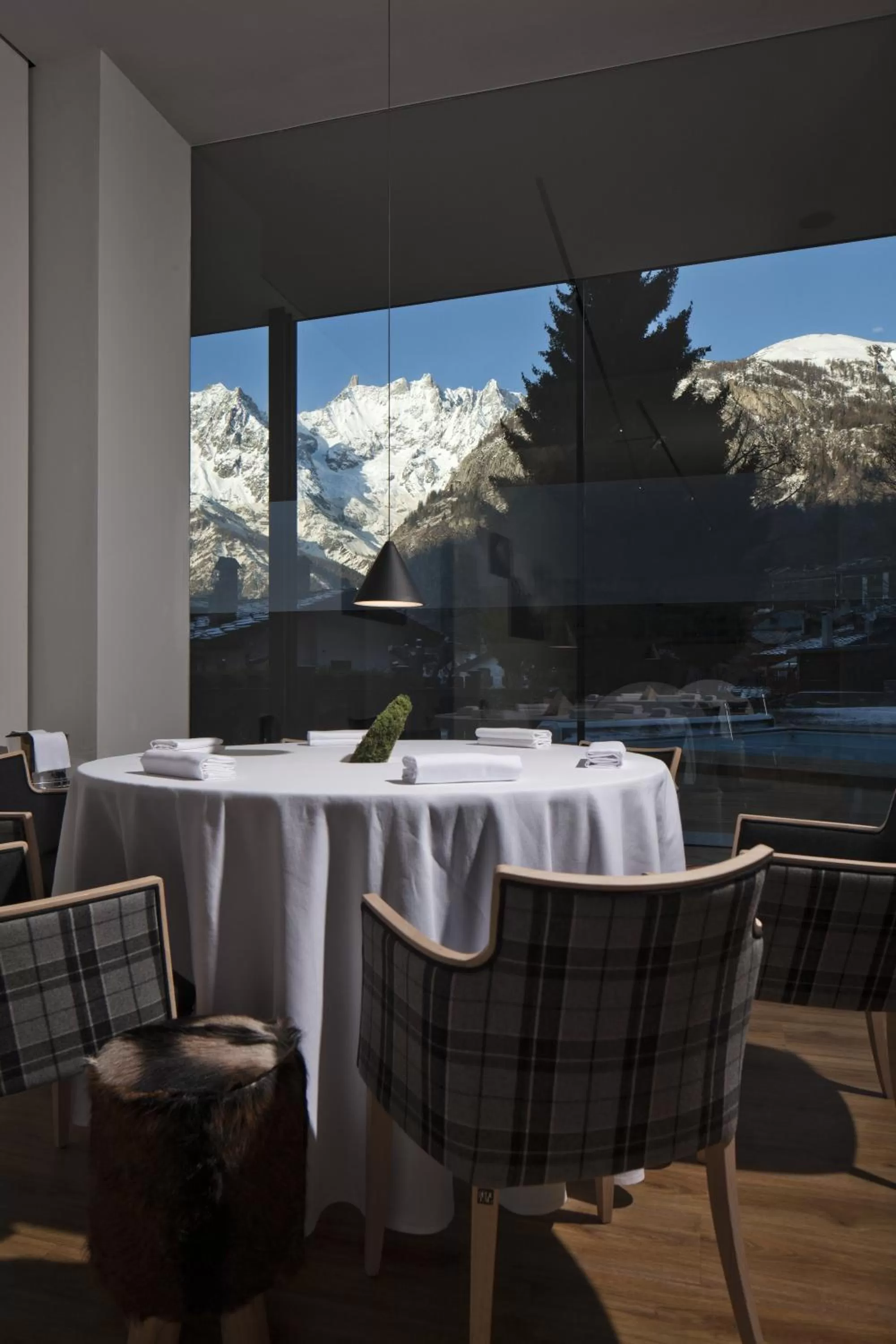 Restaurant/places to eat in Grand Hotel Royal E Golf