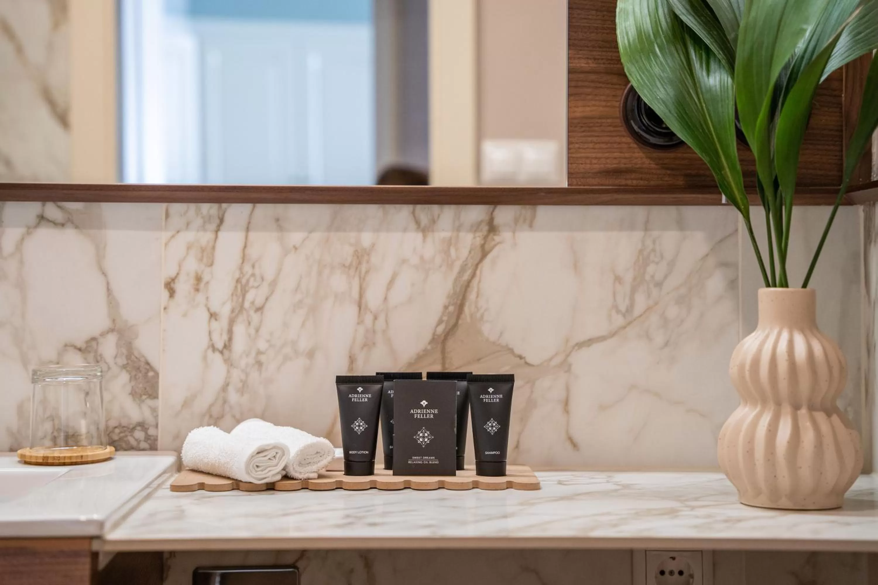 Bathroom in Queen's Court Hotel & Residence