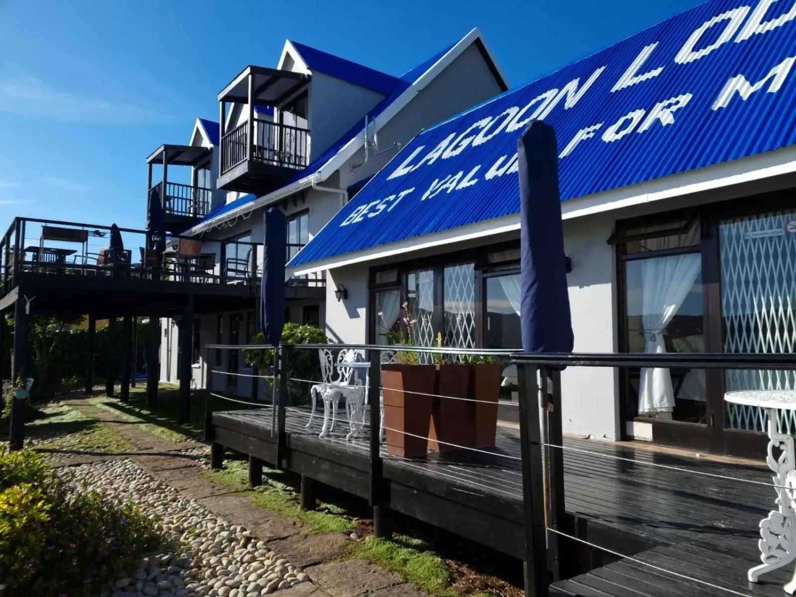 Property Building in Lagoon Lodge