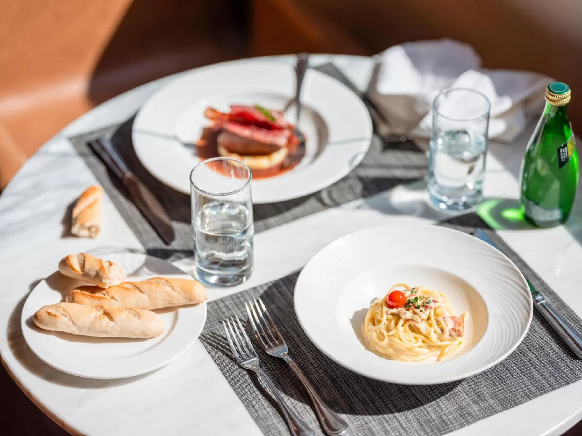 Restaurant/places to eat in The Paragon Hotel Mexico Santa Fe By Accor