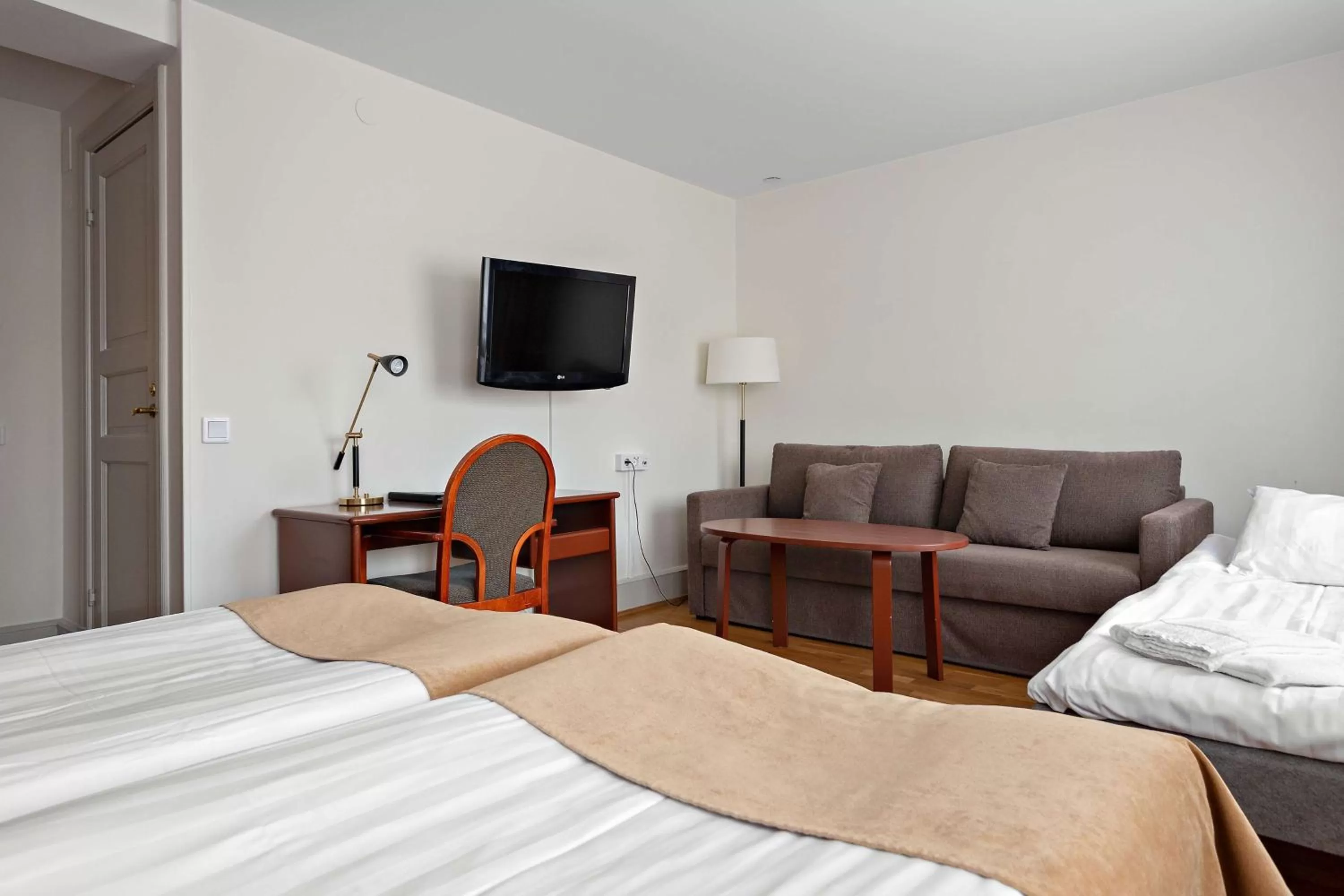 Bedroom, Bed in Best Western Strand Hotel