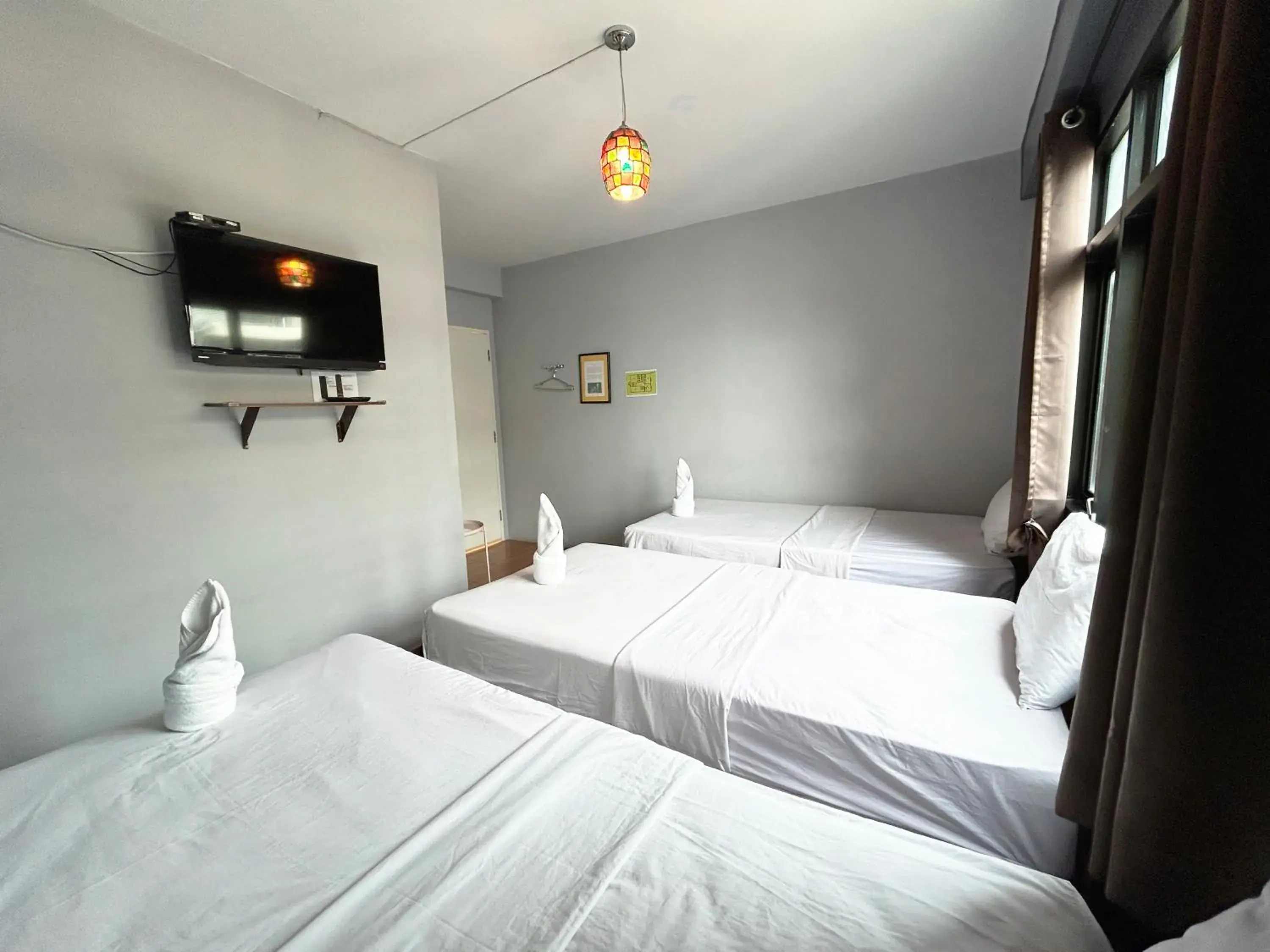 Bed in Hide Bangkok Hostel