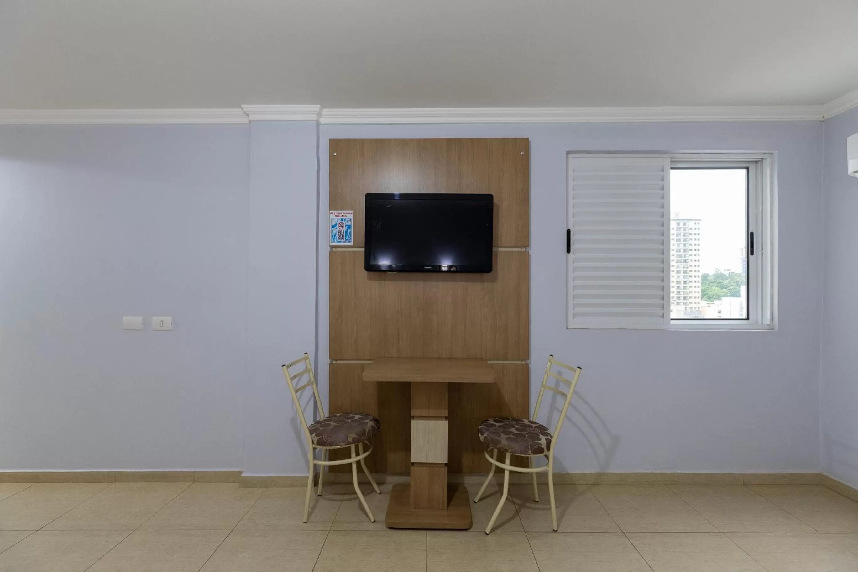 TV and multimedia in Hotel Baviera Iguassu