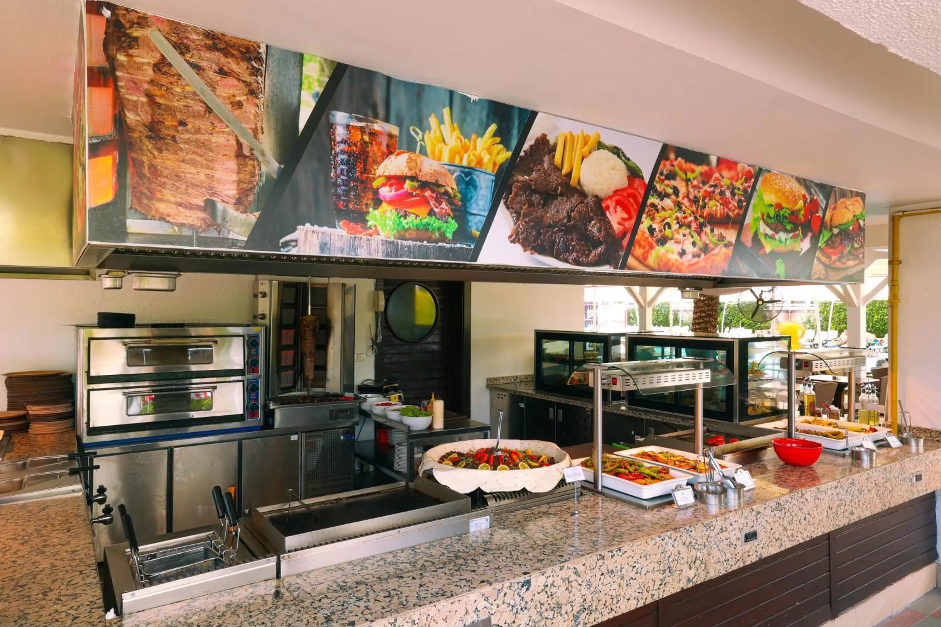 Food and drinks, Food in Crystal De Luxe Resort & Spa - All Inclusive