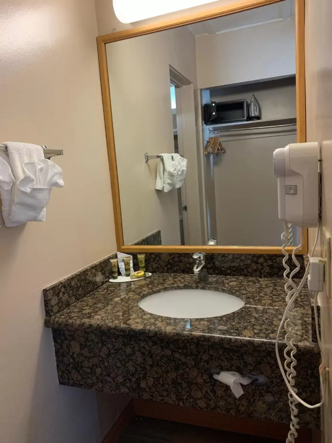 Bathroom in Olive Tree Inn & Suites