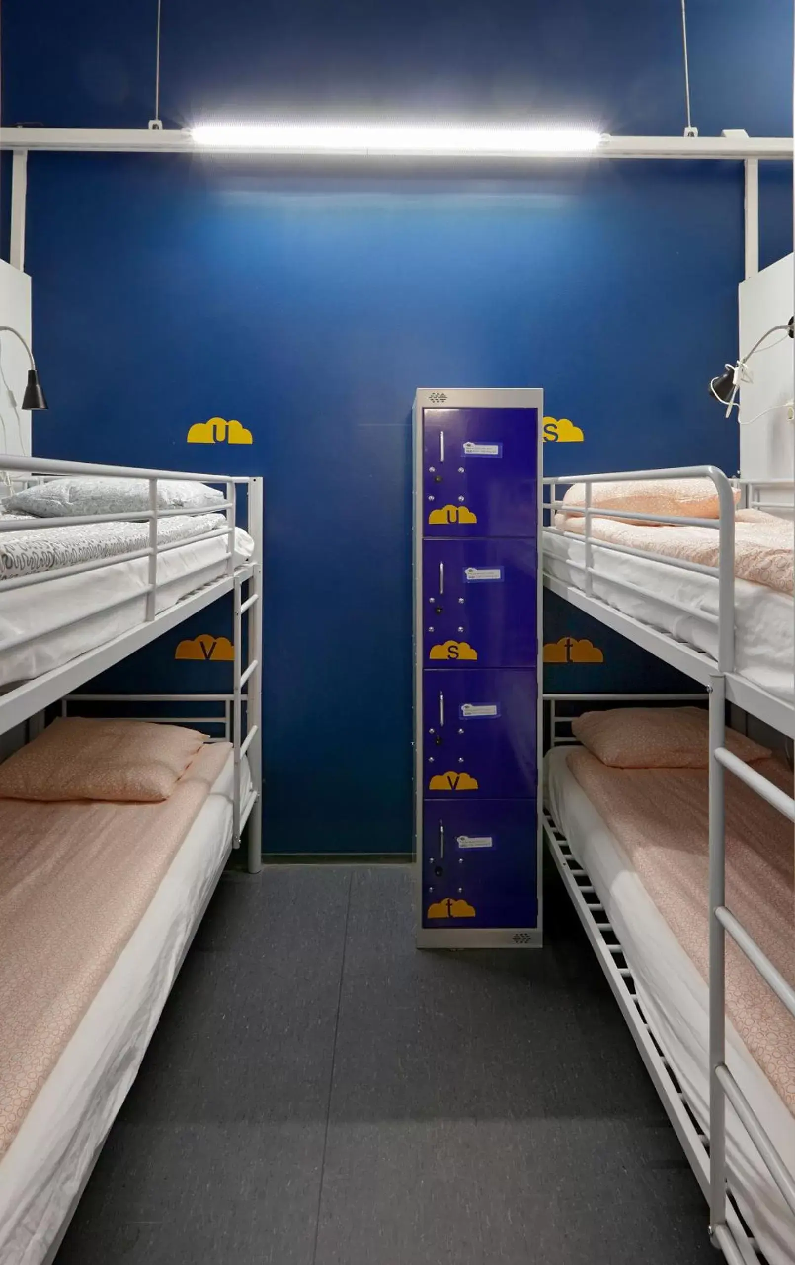 Bunk Bed in CheapSleep Hostel Helsinki