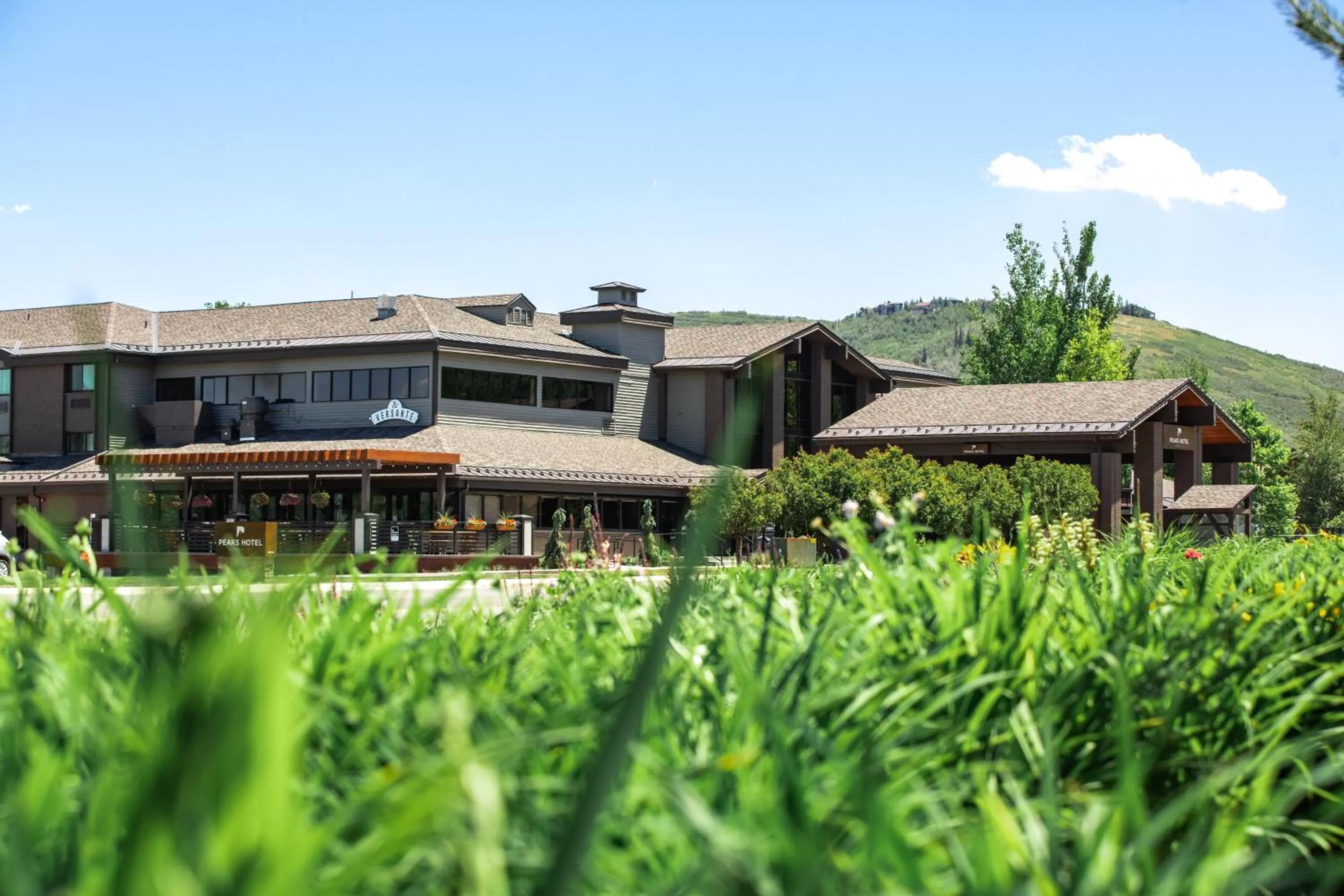 Property building in Park City Peaks