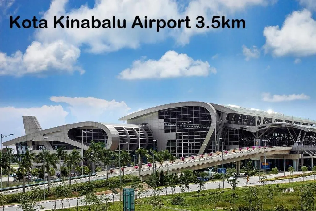 Nearby landmark in FLYPOD Hotel