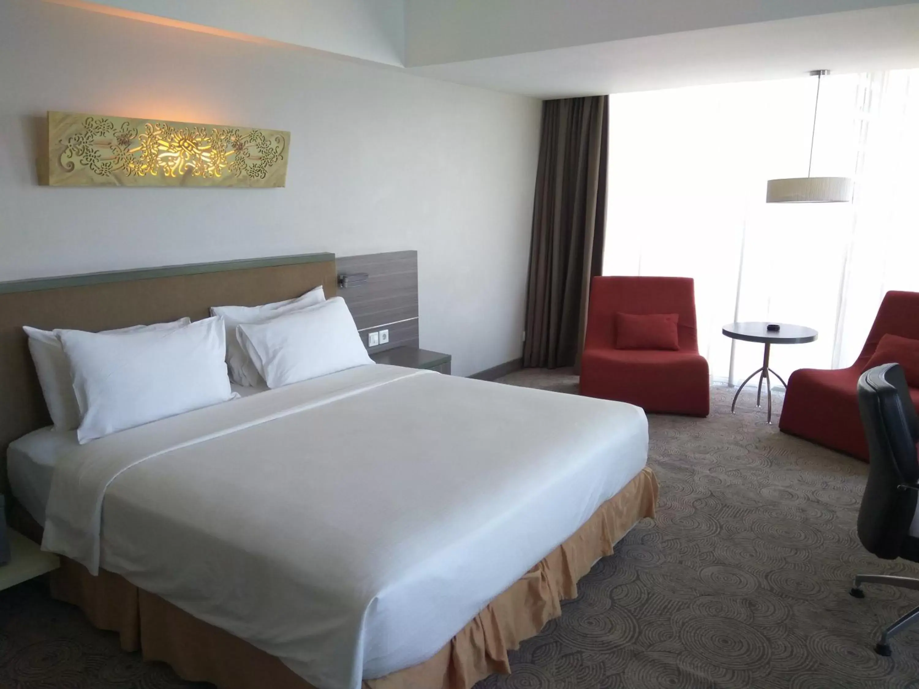 Bedroom, Bed in Swiss-Belhotel Balikpapan