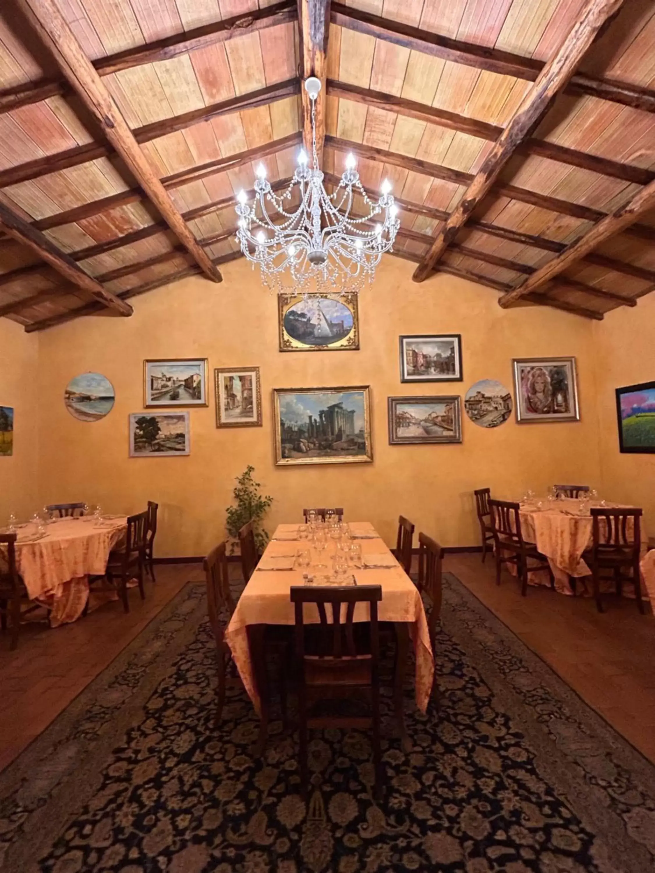 Restaurant/Places to Eat in L'antico Granaio