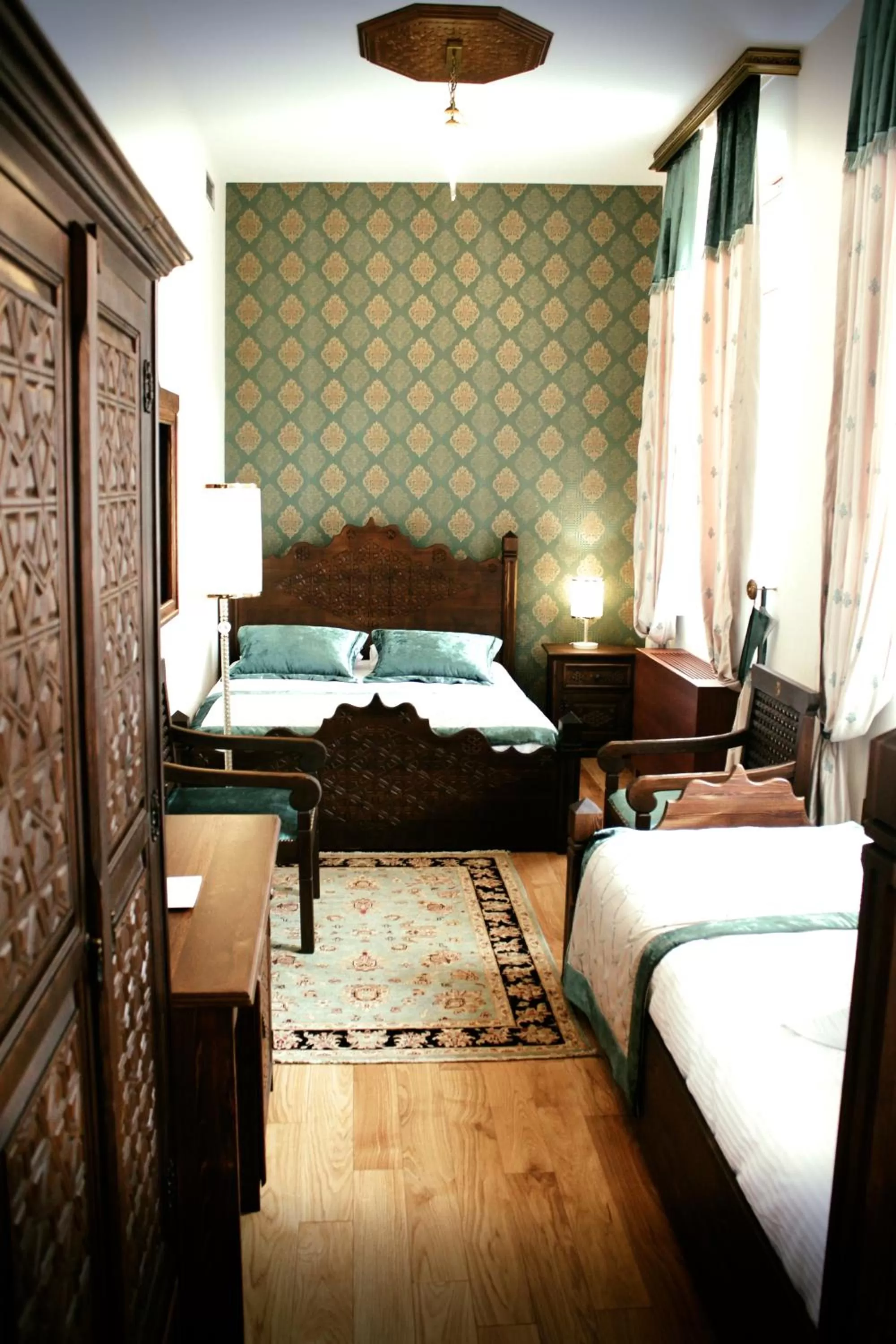 Bed in İsa Begov Hamam Hotel