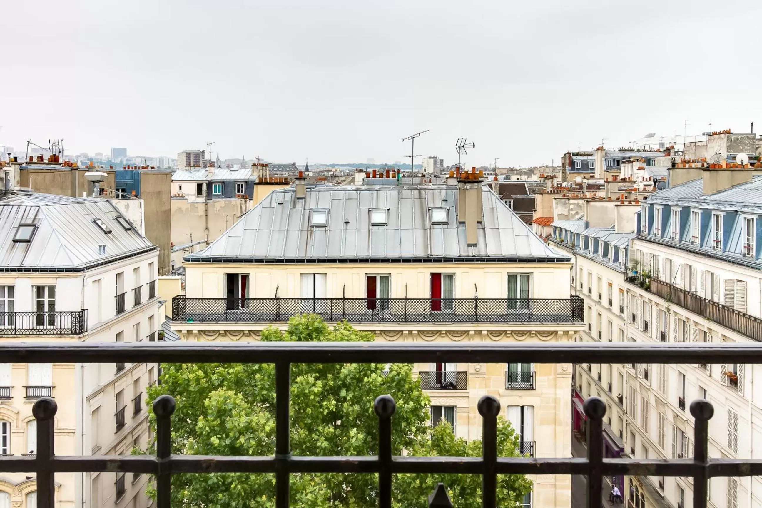 View (from property/room) in Hôtel Brady