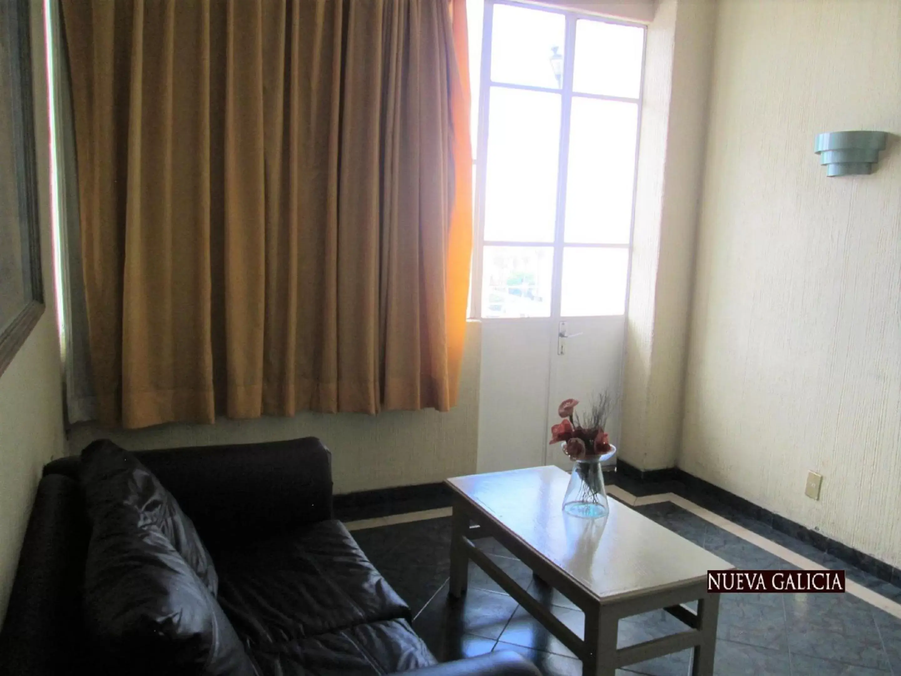 Living room, Seating Area in Hotel Nueva Galicia