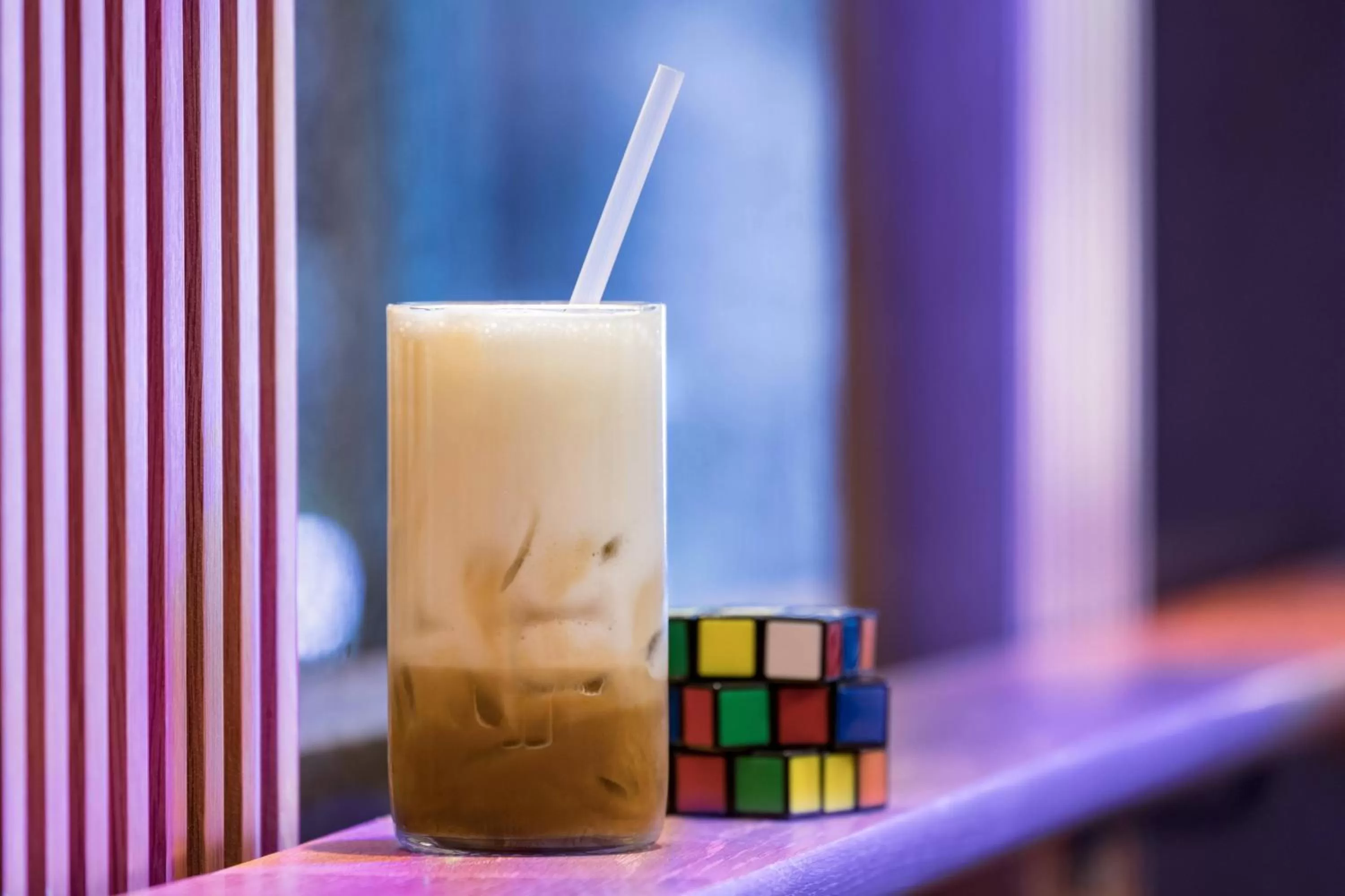 Lounge or bar in Moxy Boston Downtown