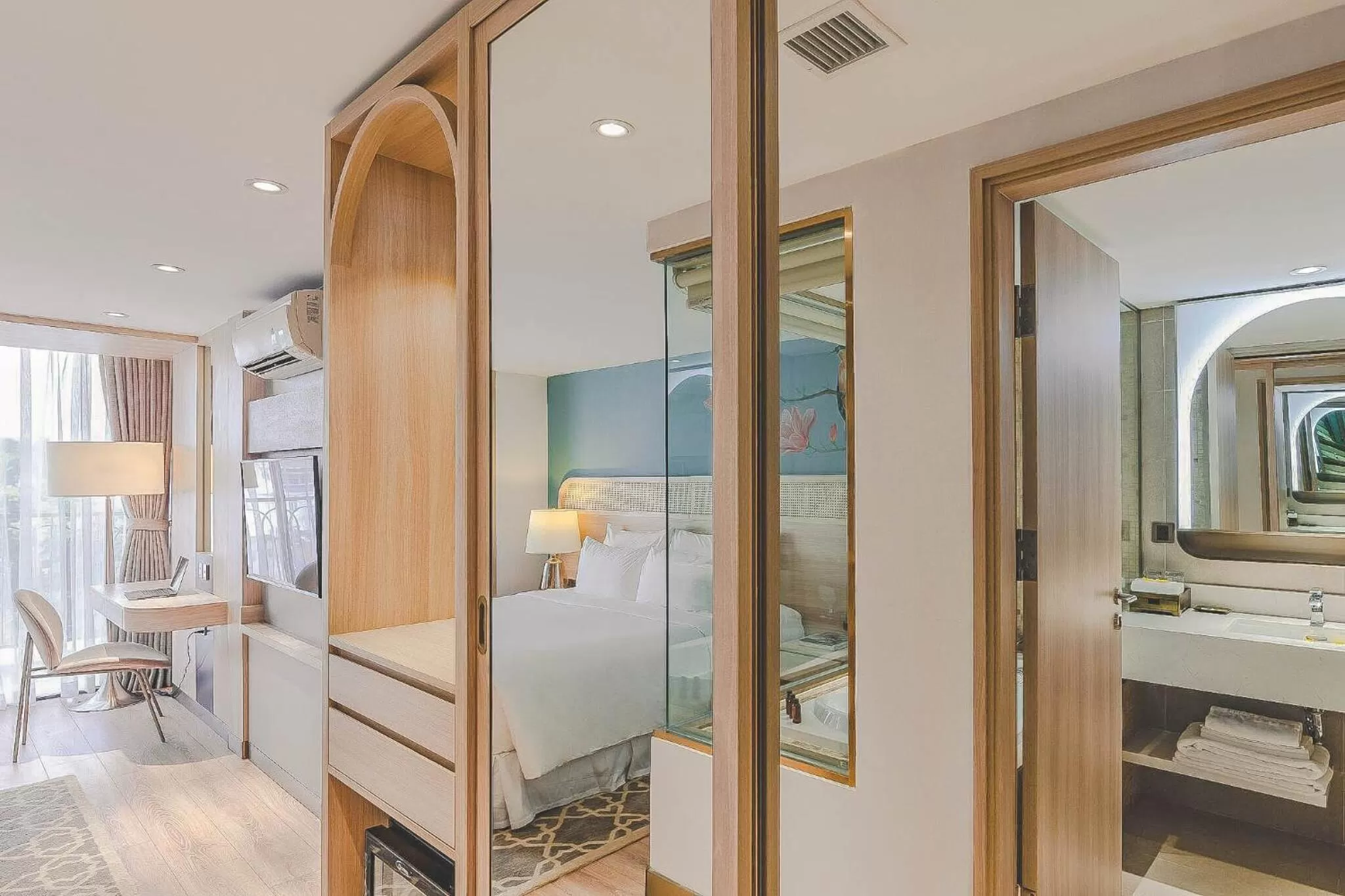 Bedroom, Bed in Hanoi Le Jardin Hotel & Spa