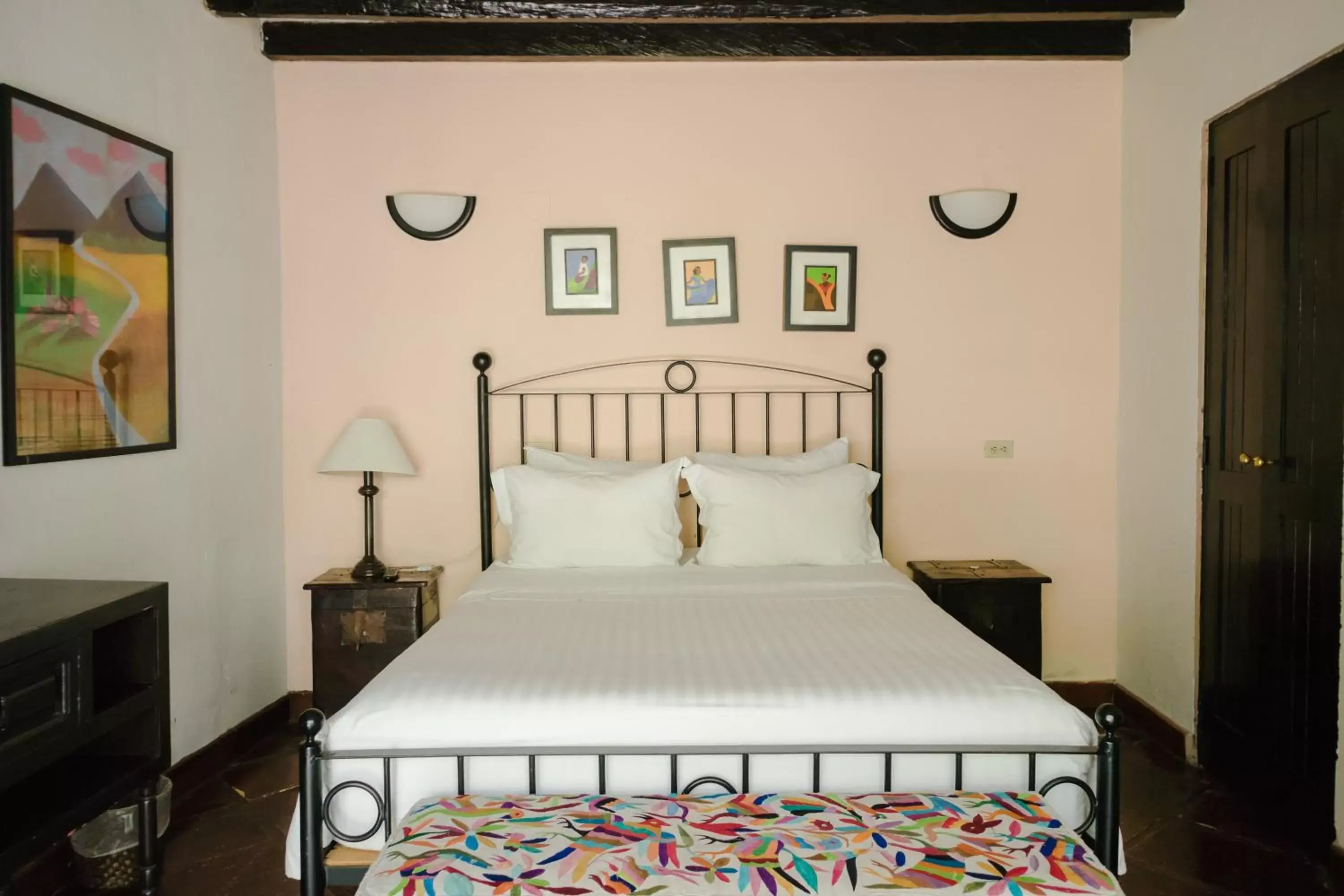 Bedroom, Bed in Casa Quetzal