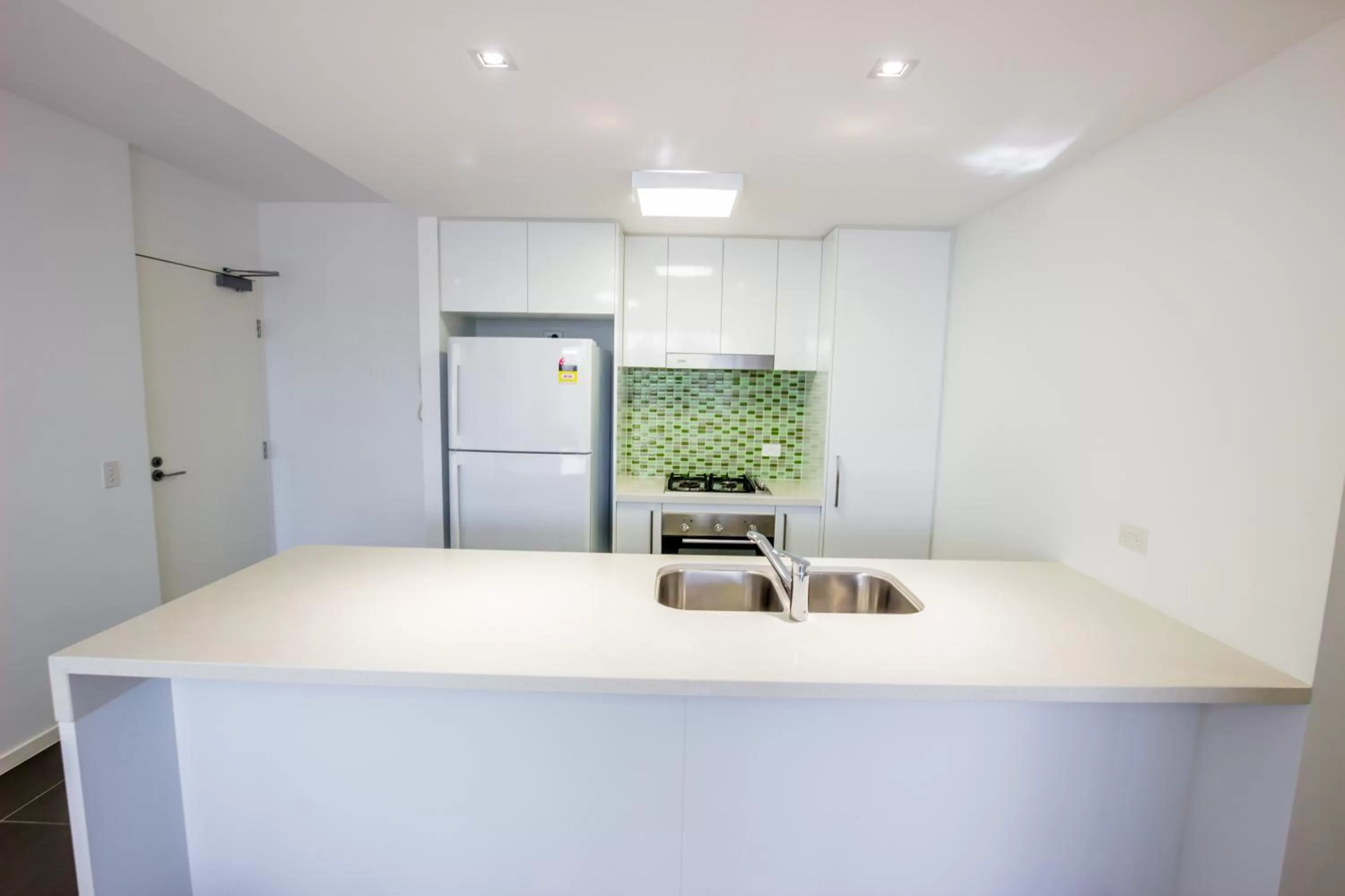 Kitchen or kitchenette in Eastwood Apartments