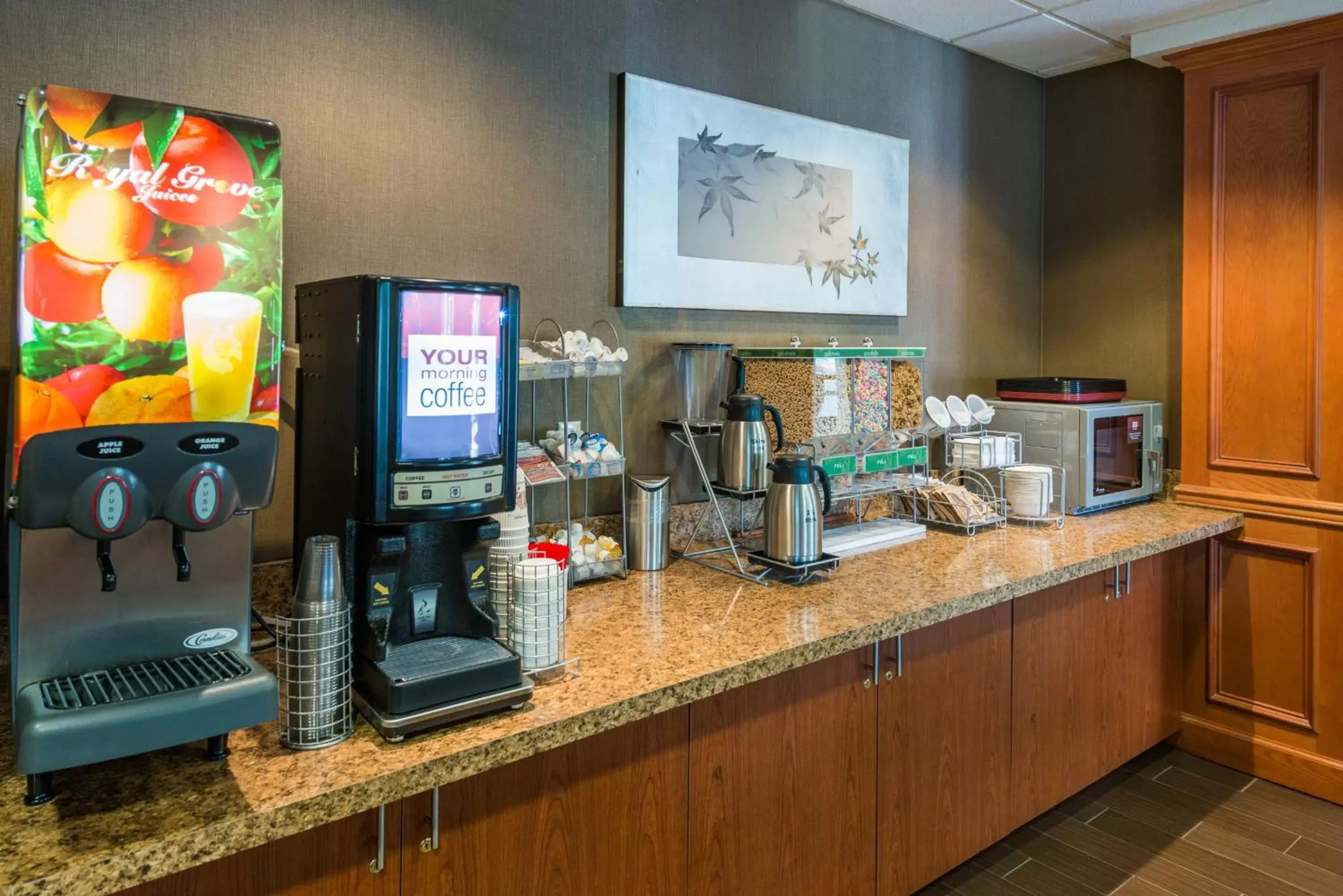 Coffee/tea facilities in Comfort Suites Springfield RiverBend Medical
