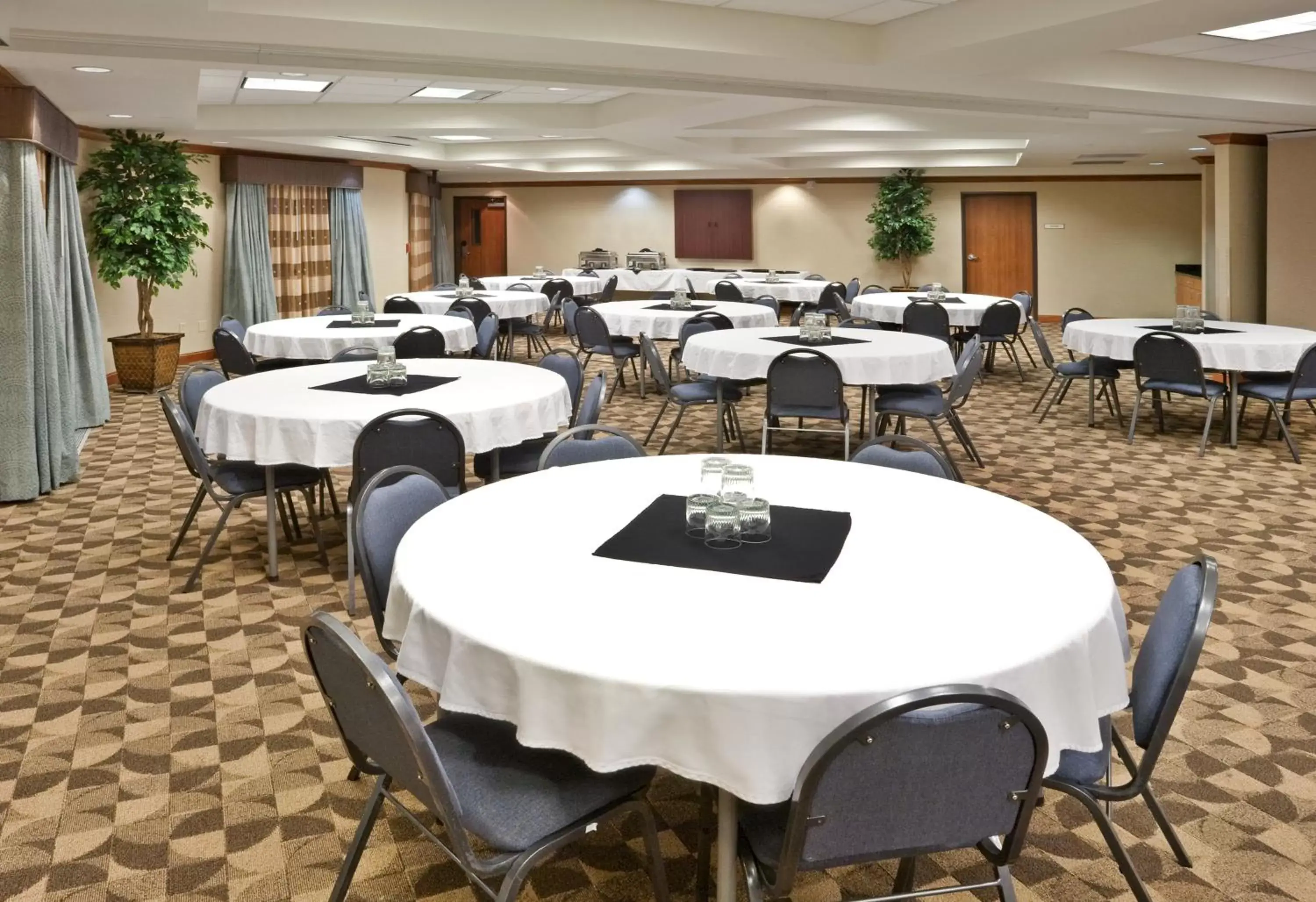 Meeting/conference room, Banquet Facilities in Holiday Inn Express & Suites Nampa - Idaho Center, an IHG Hotel