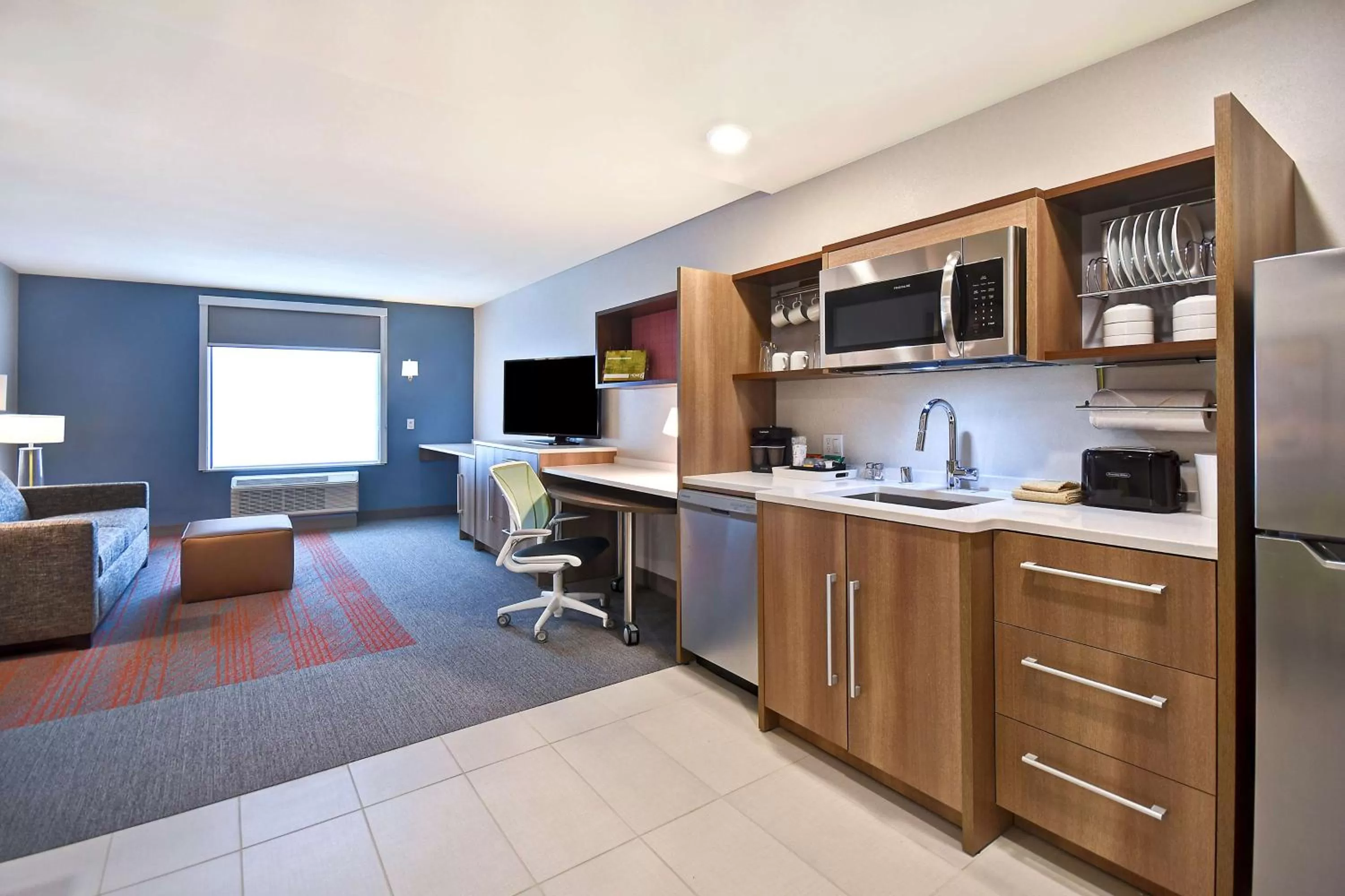 Kitchen or kitchenette in Home2 Suites by Hilton Las Vegas Convention Center - No Resort Fee
