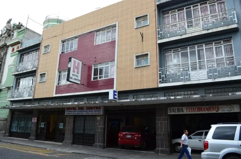 Facade/entrance, Property Building in Hotel Del Centro