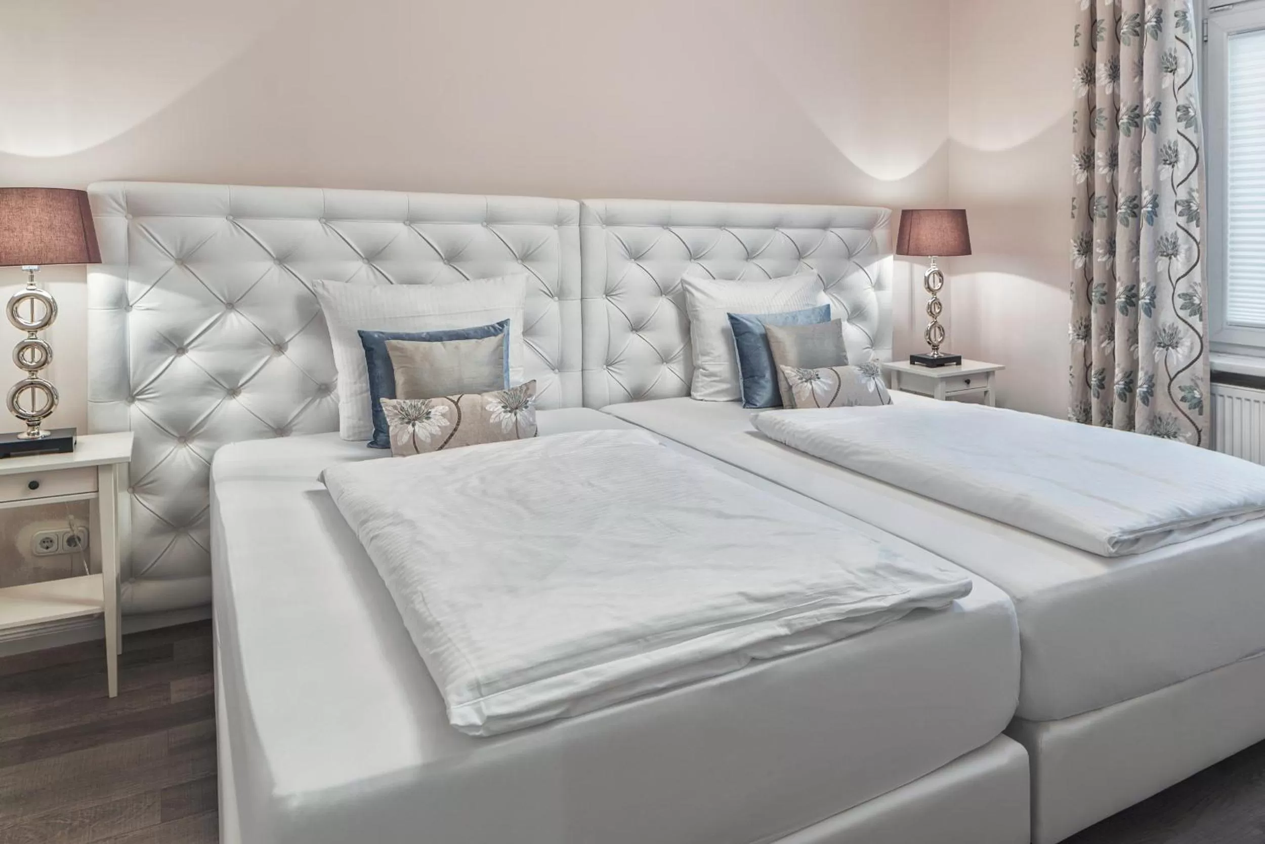 Bed in Hotel Prinz Anton