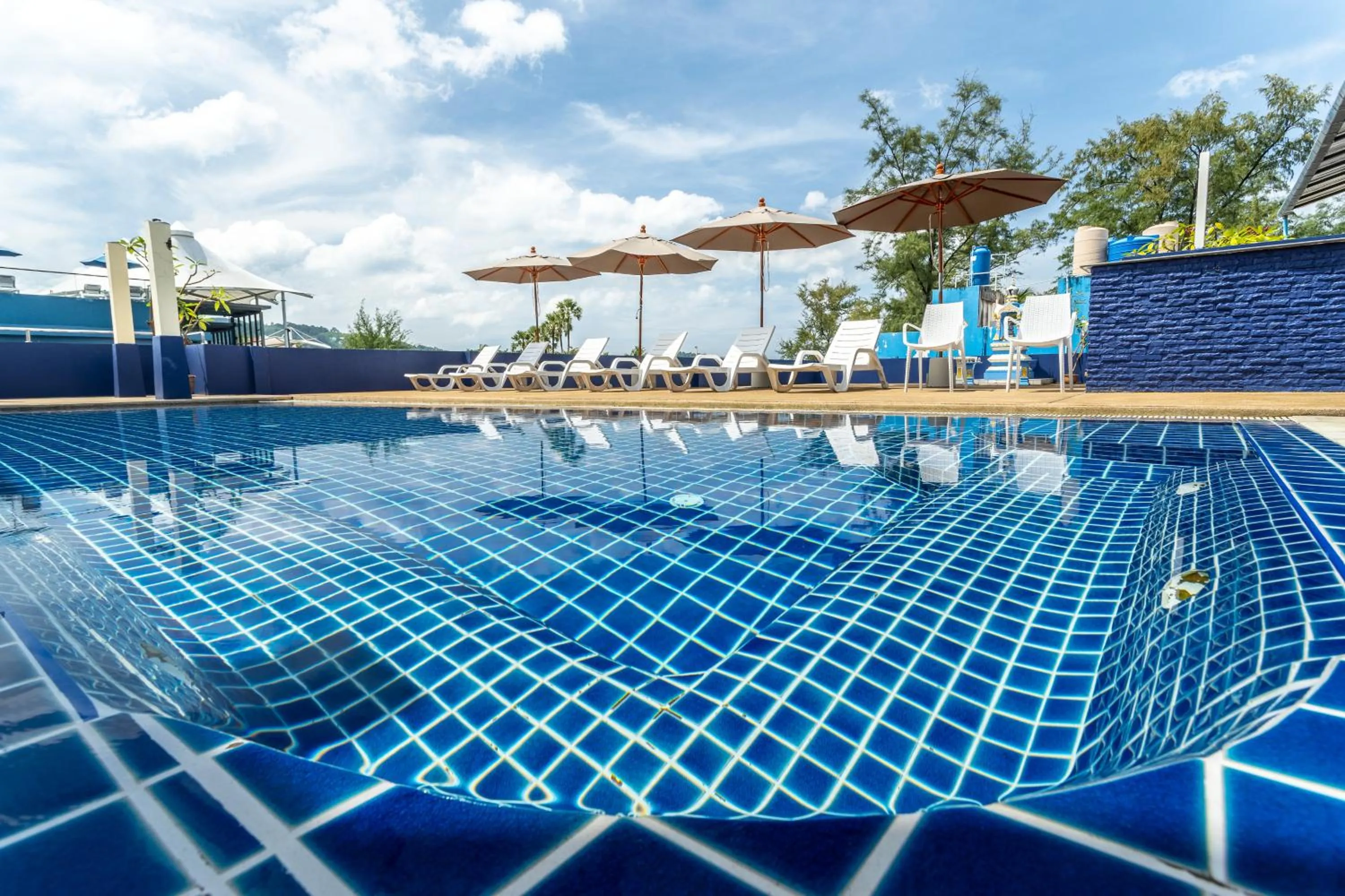 Swimming pool in Kokotel Phuket Patong