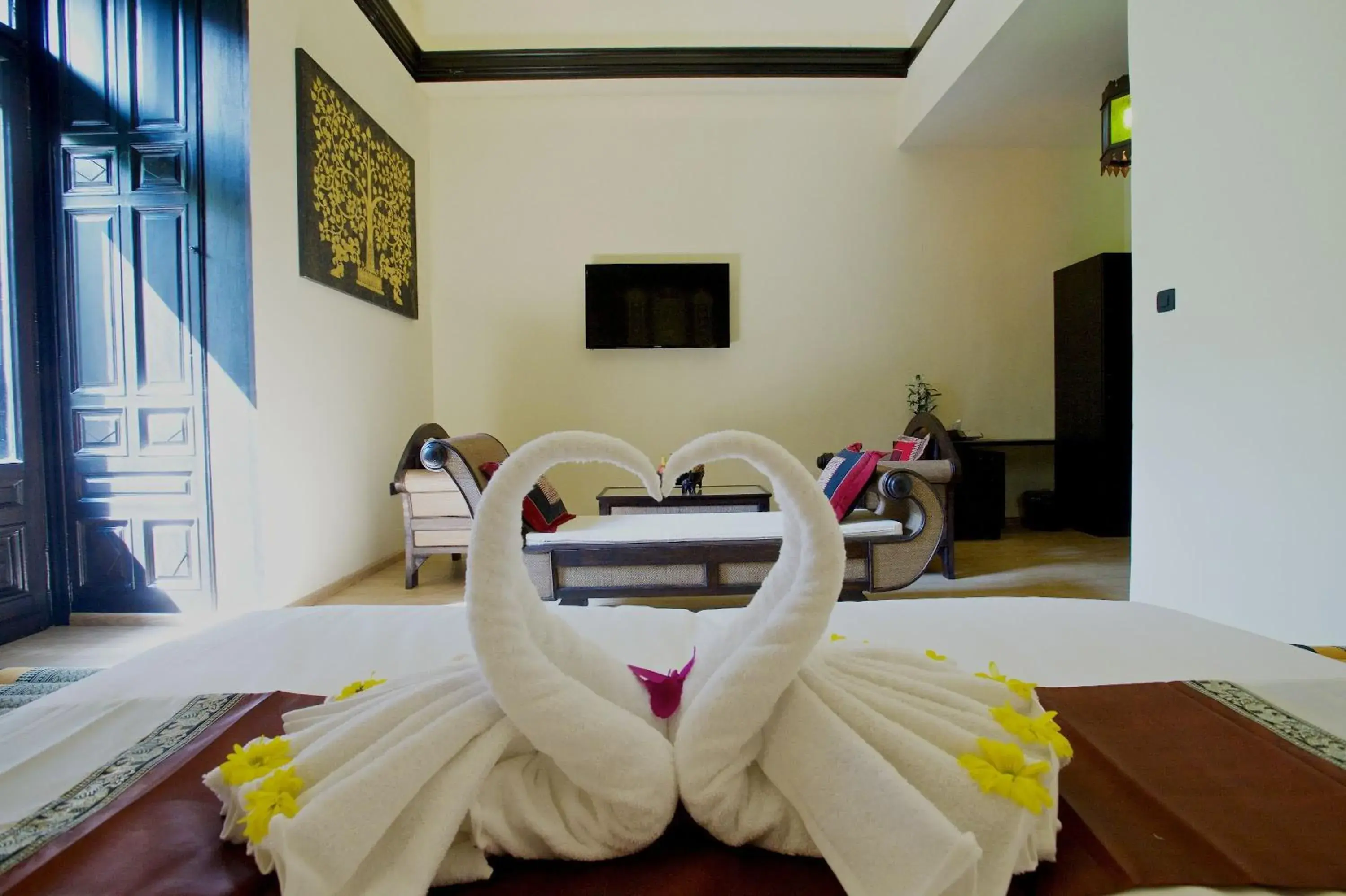Bed in Andrassy Thai Hotel