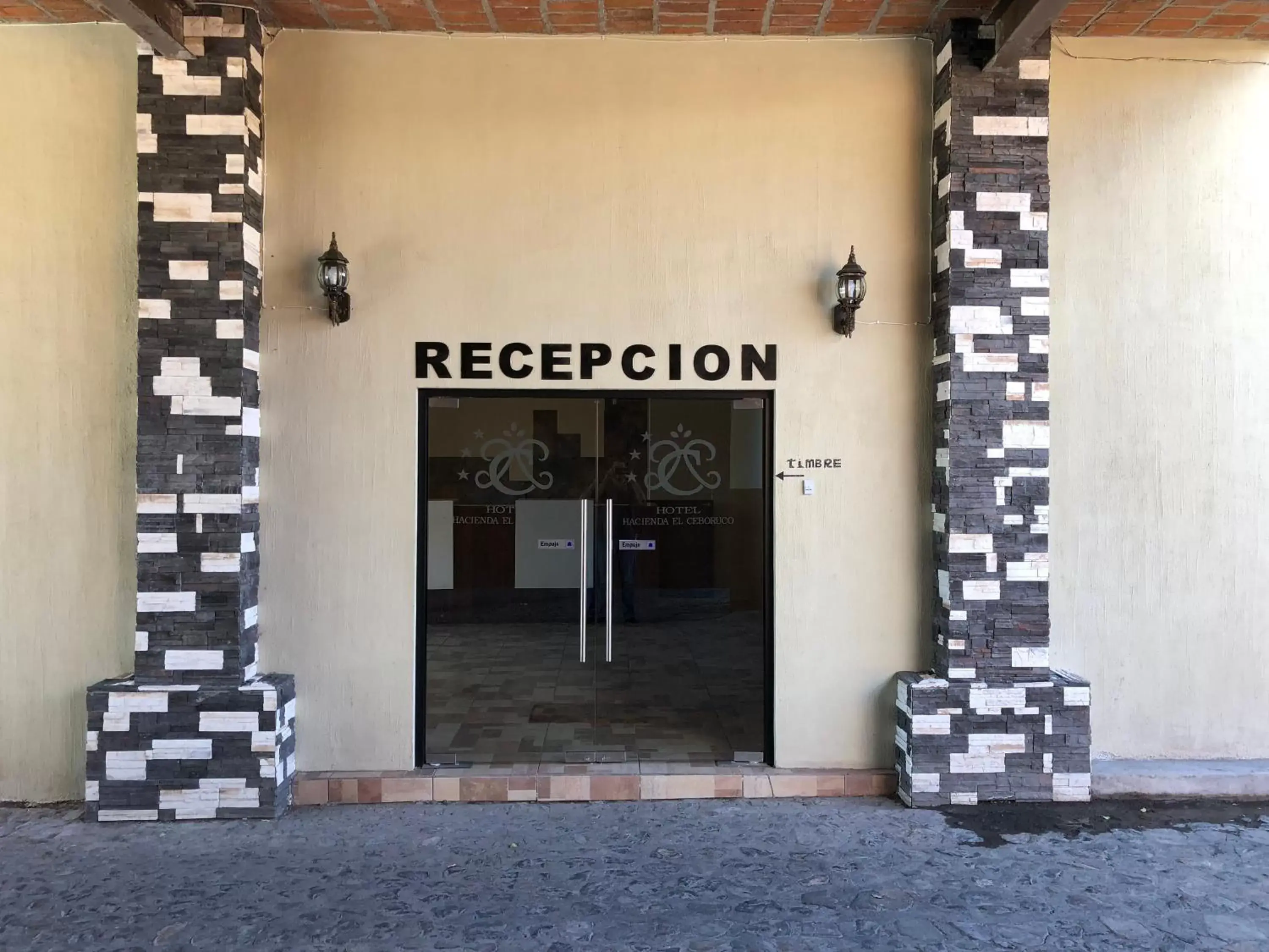 Property building in Hotel Hacienda el Ceboruco